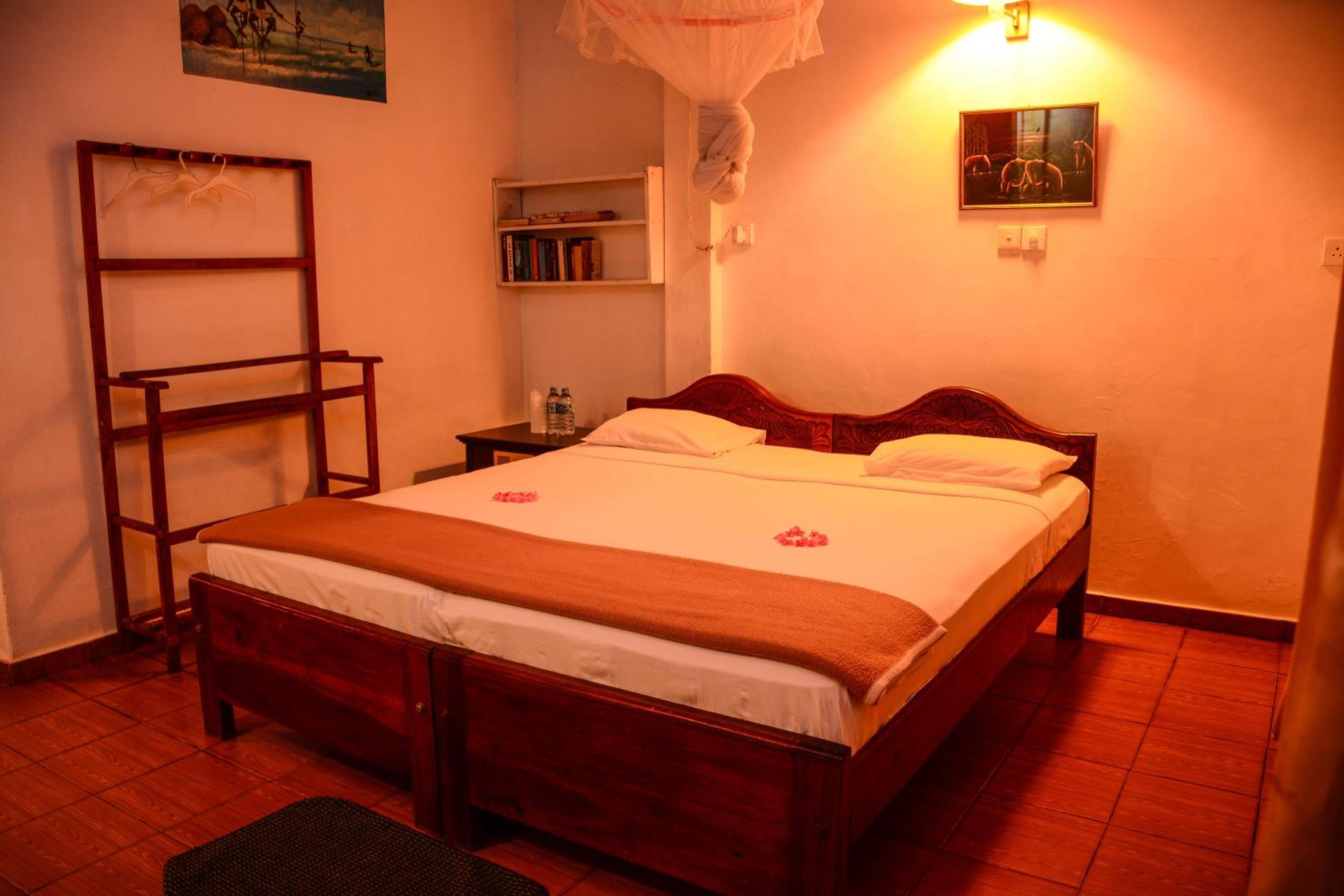Shanthi Beach Resort
