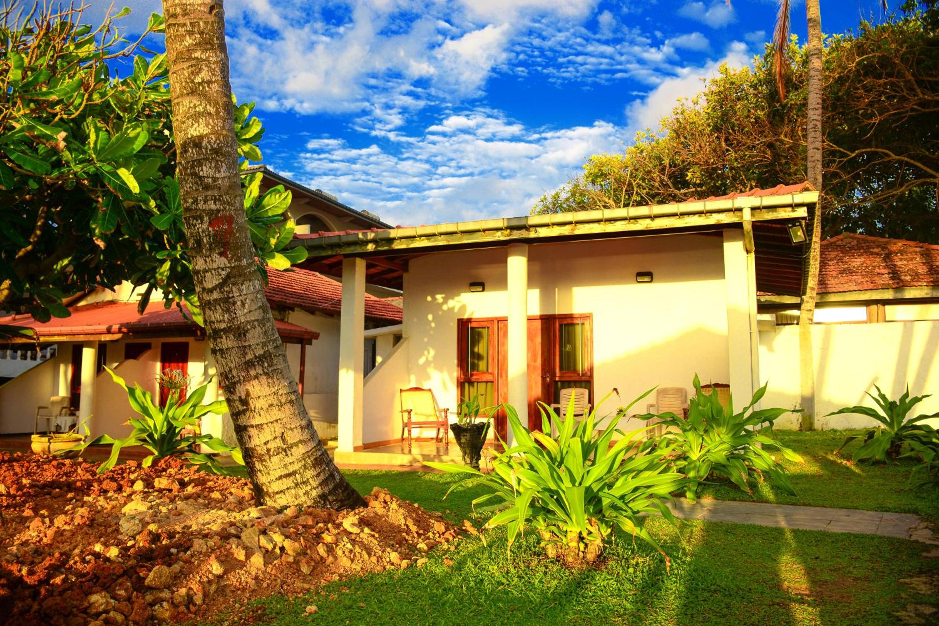 Shanthi Beach Resort