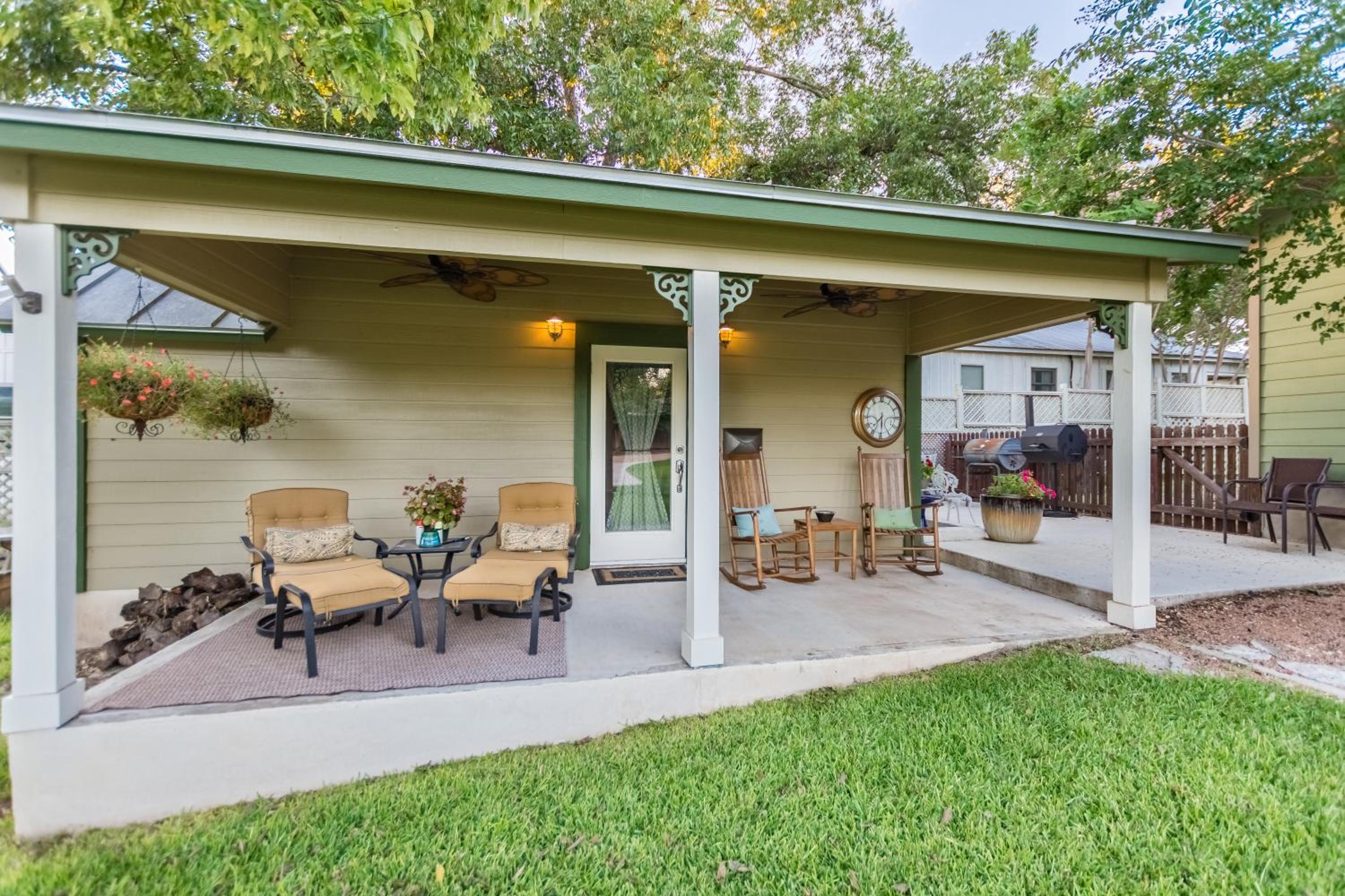Agape Cottage - main view
