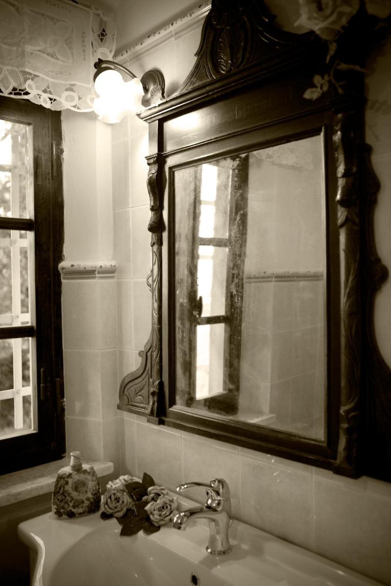 Photo 50