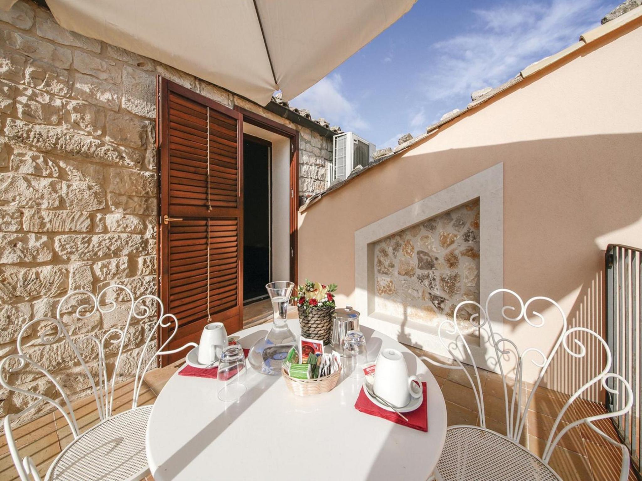 Baglio Fasana whole property