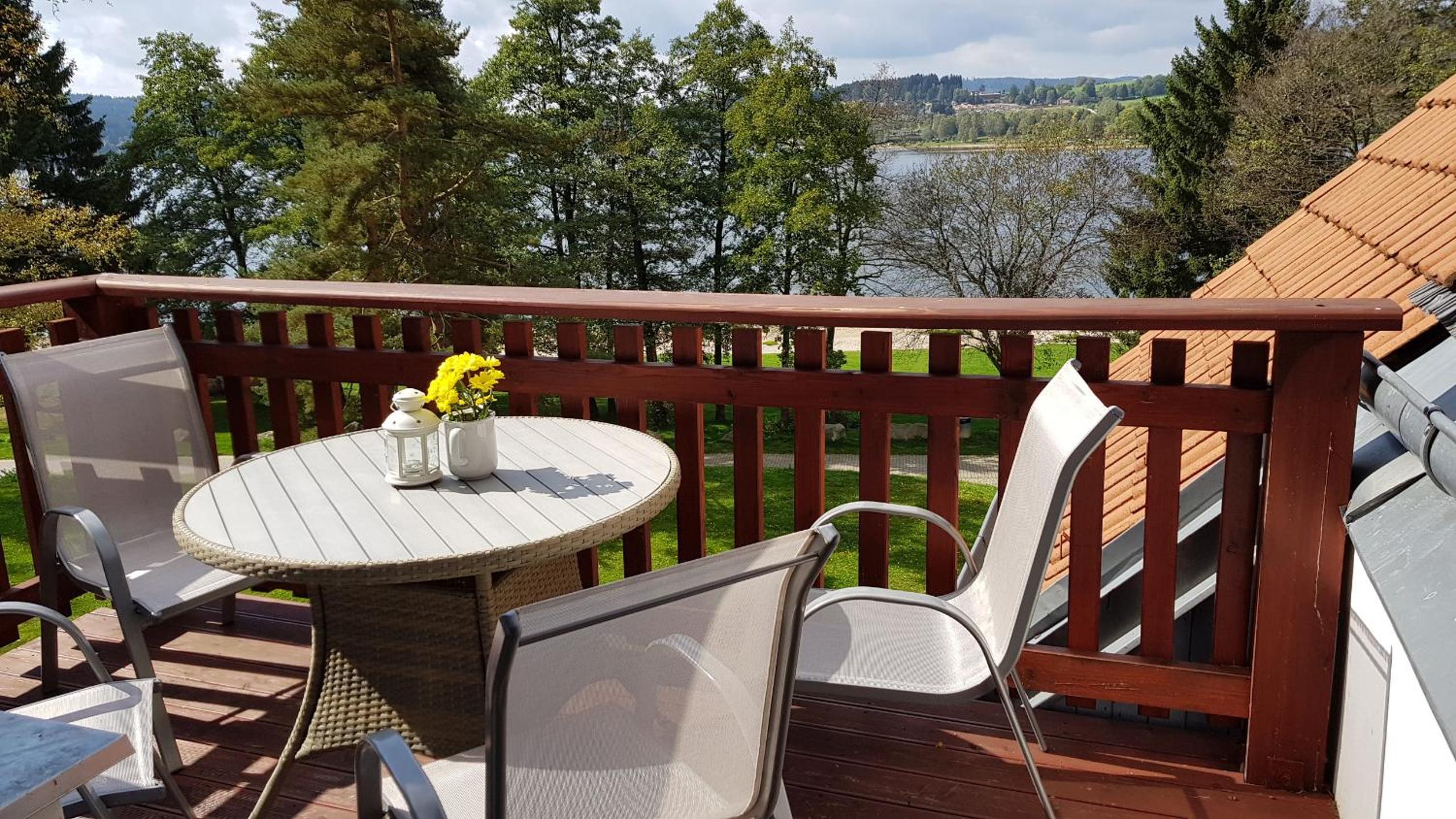 Riviera Lipno 502-07 view 3