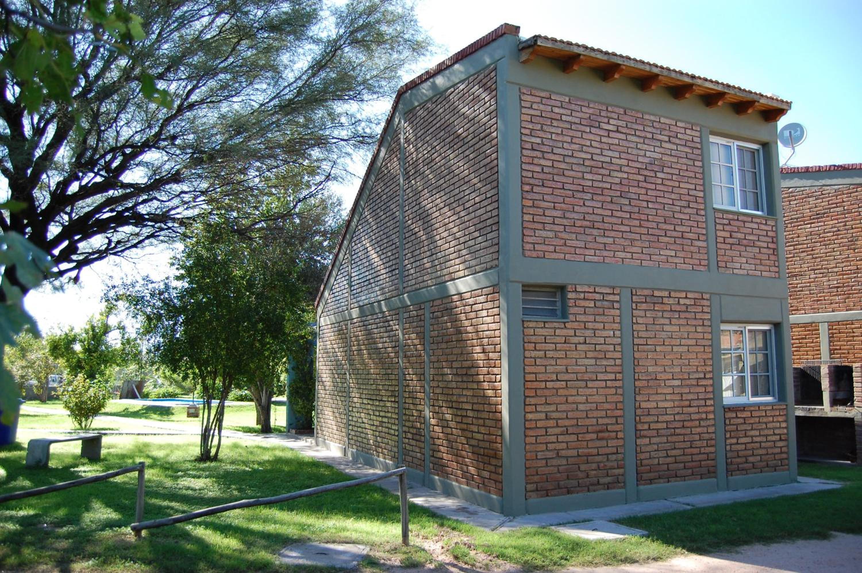 Cabañas y Hotel Ebemys
