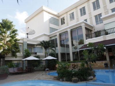 Tuban Vacations - Resor Tuban Tropis - Property Image 2