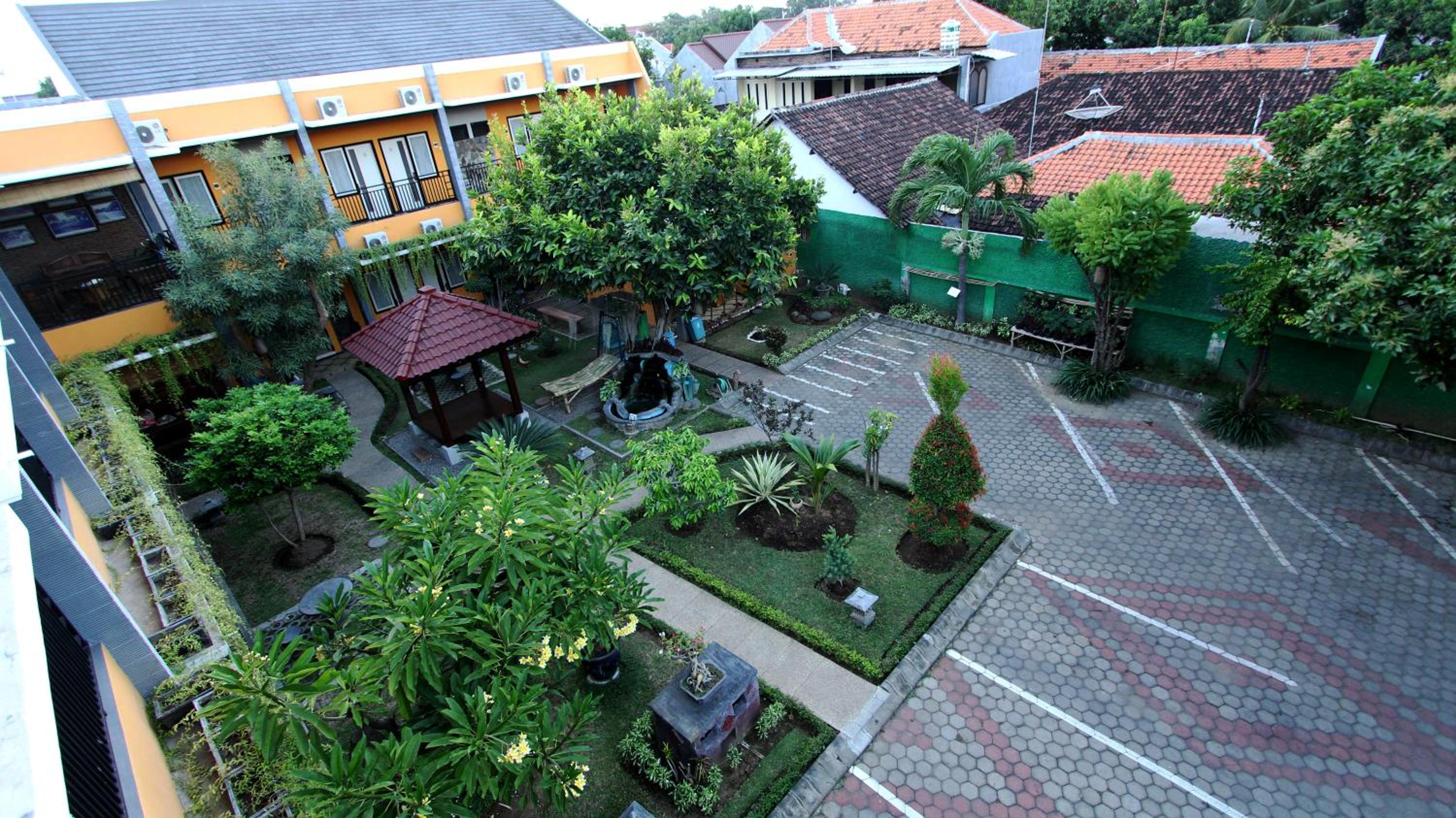 Photo 15