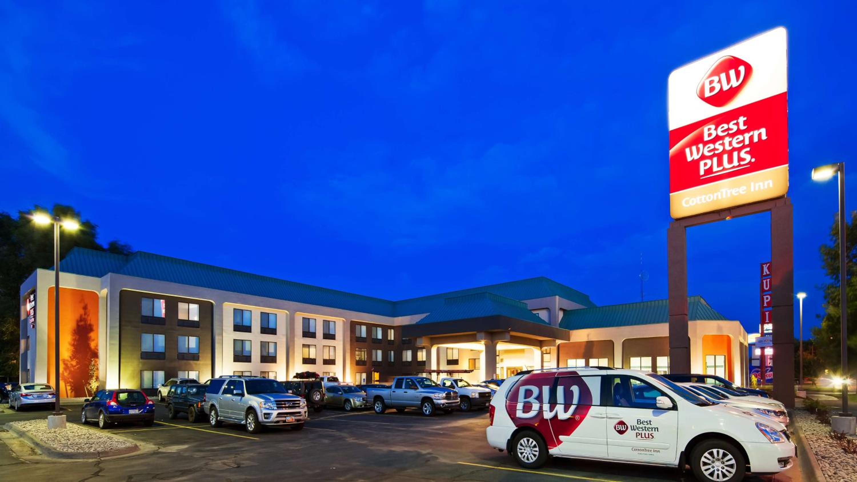Idaho Falls Vacations - Best Western Plus CottonTree Inn - Property Image 1