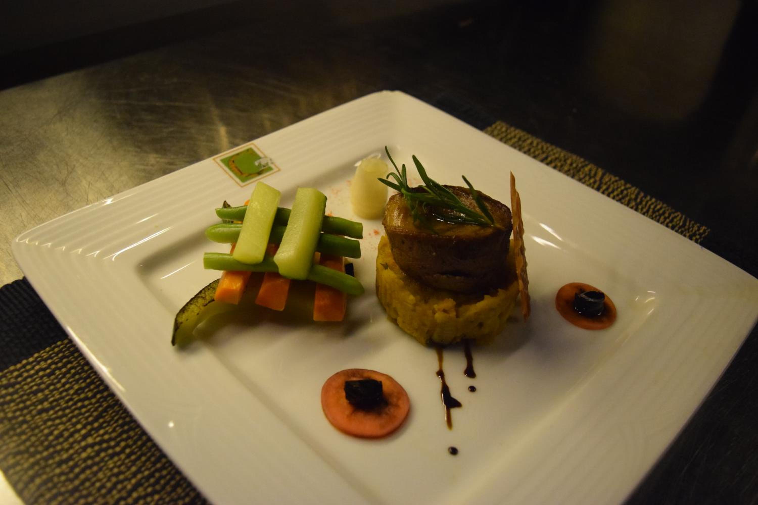 Camellia Resort and Spa