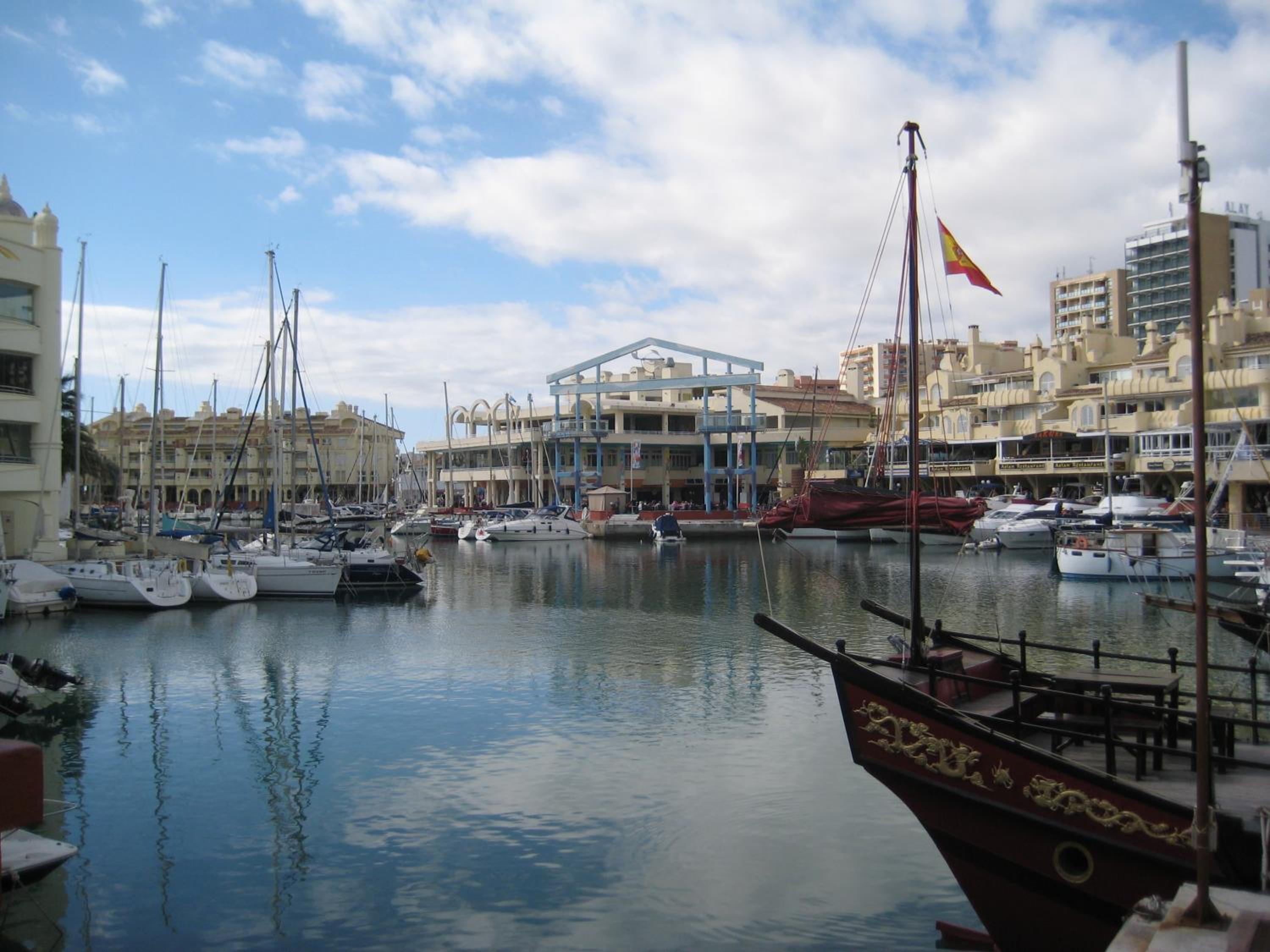 Apartamento en Puerto Marina view 4