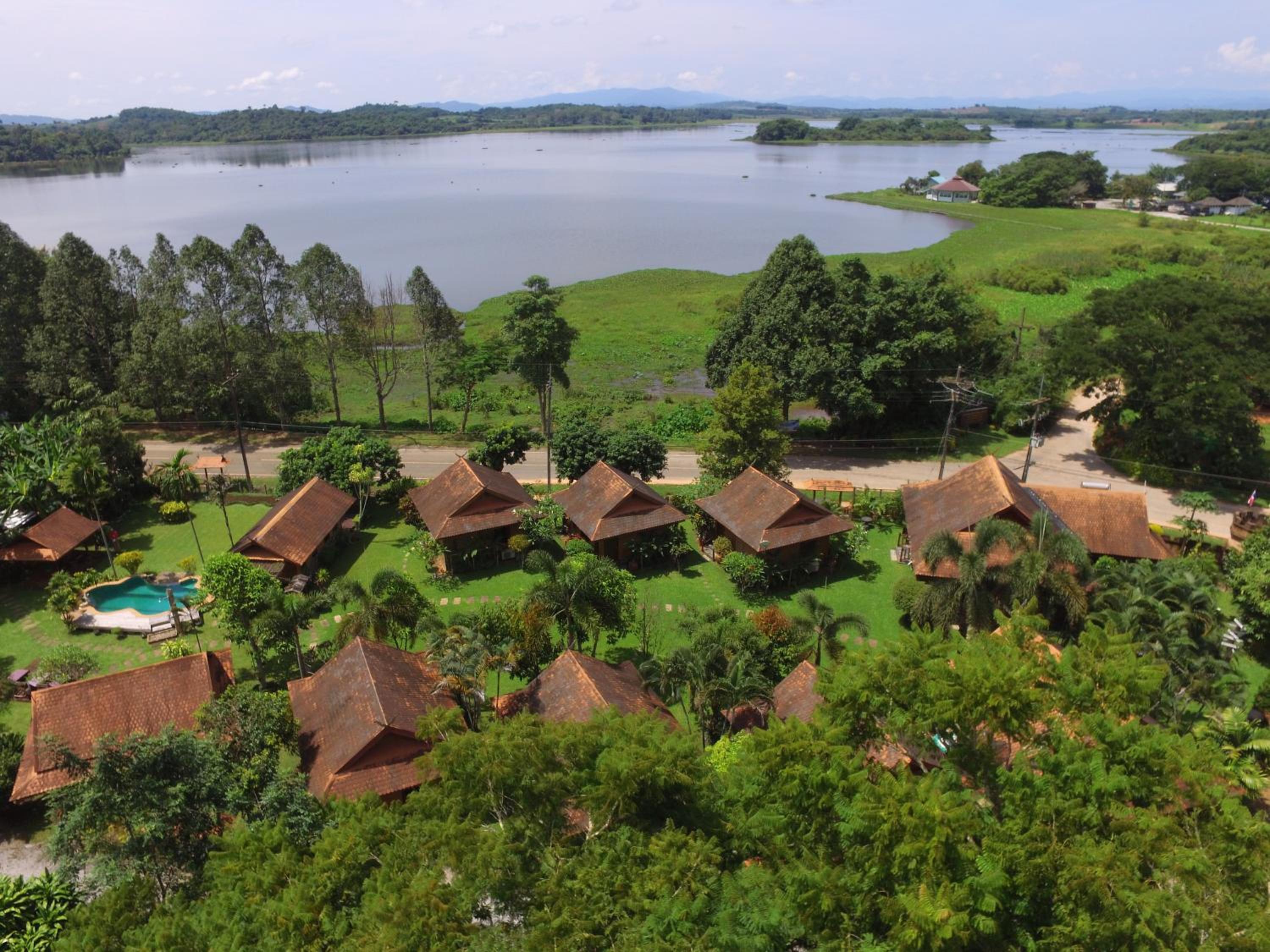 Hotel Viang Yonok Hotel, Restaurant, Sports Club - Image 1