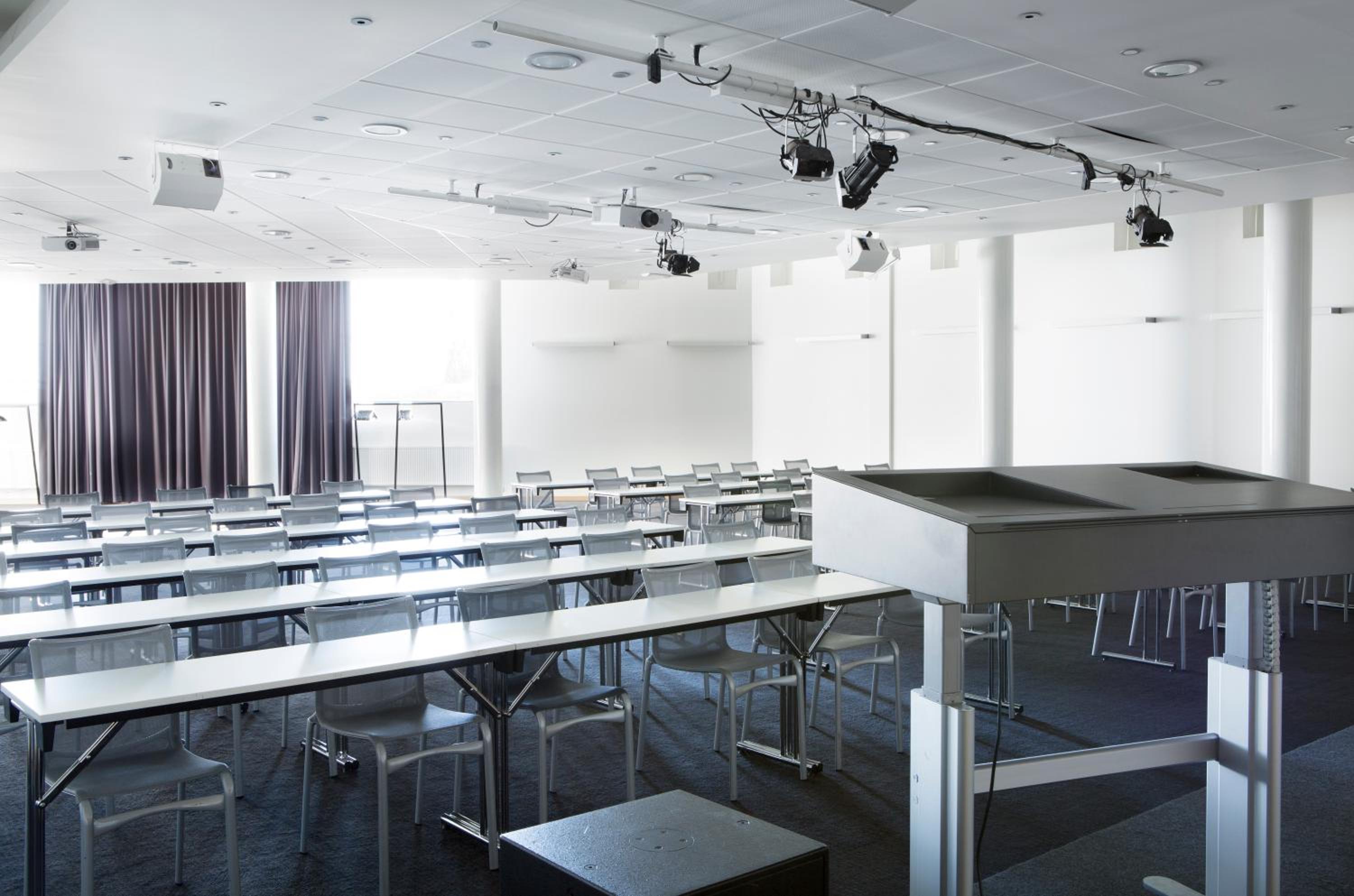 Gardermoen Vacations - Comfort Hotel RunWay - Property Image 12