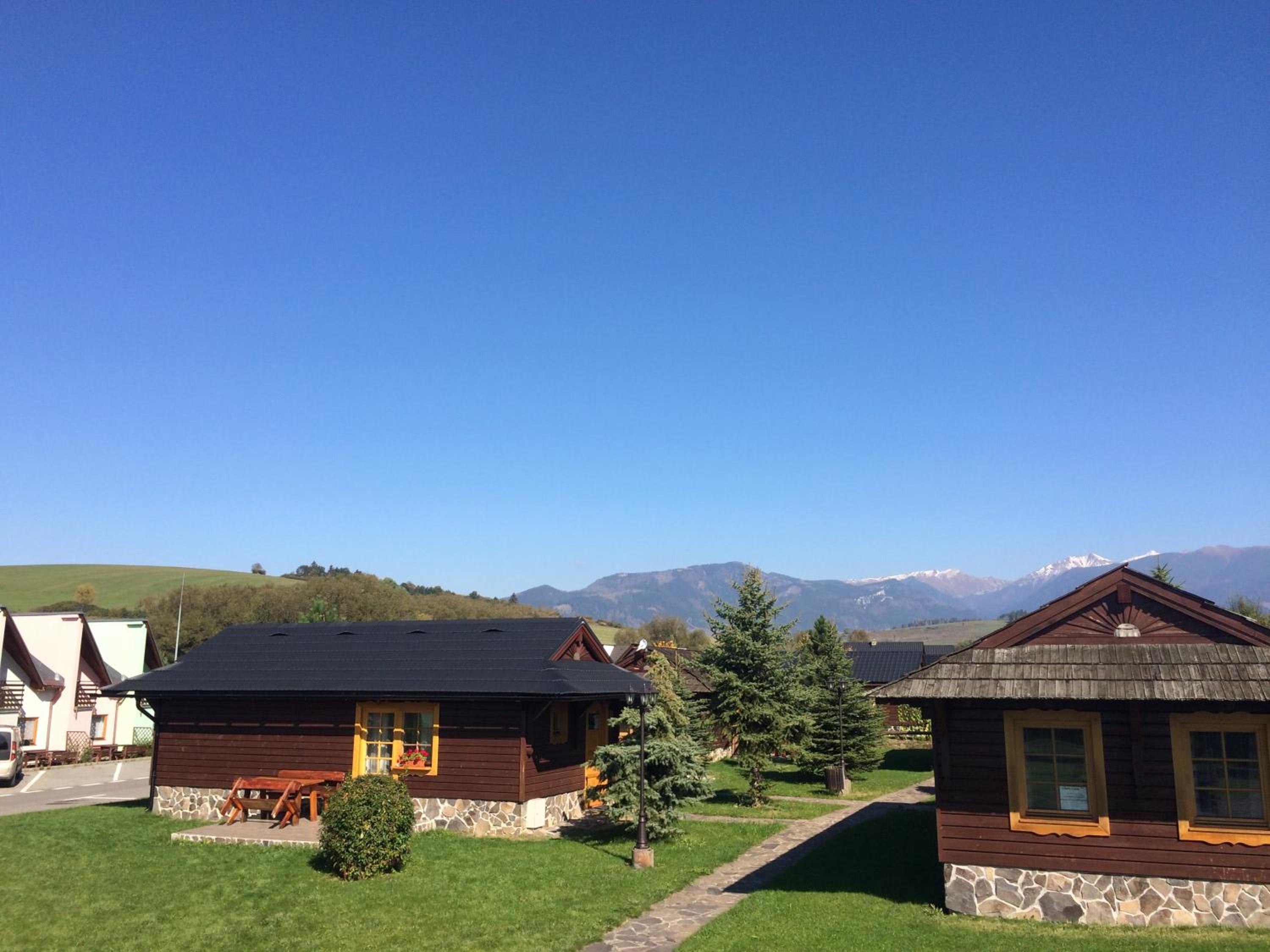 Hotel Tatralandia-Liptov Chatky - Image 1