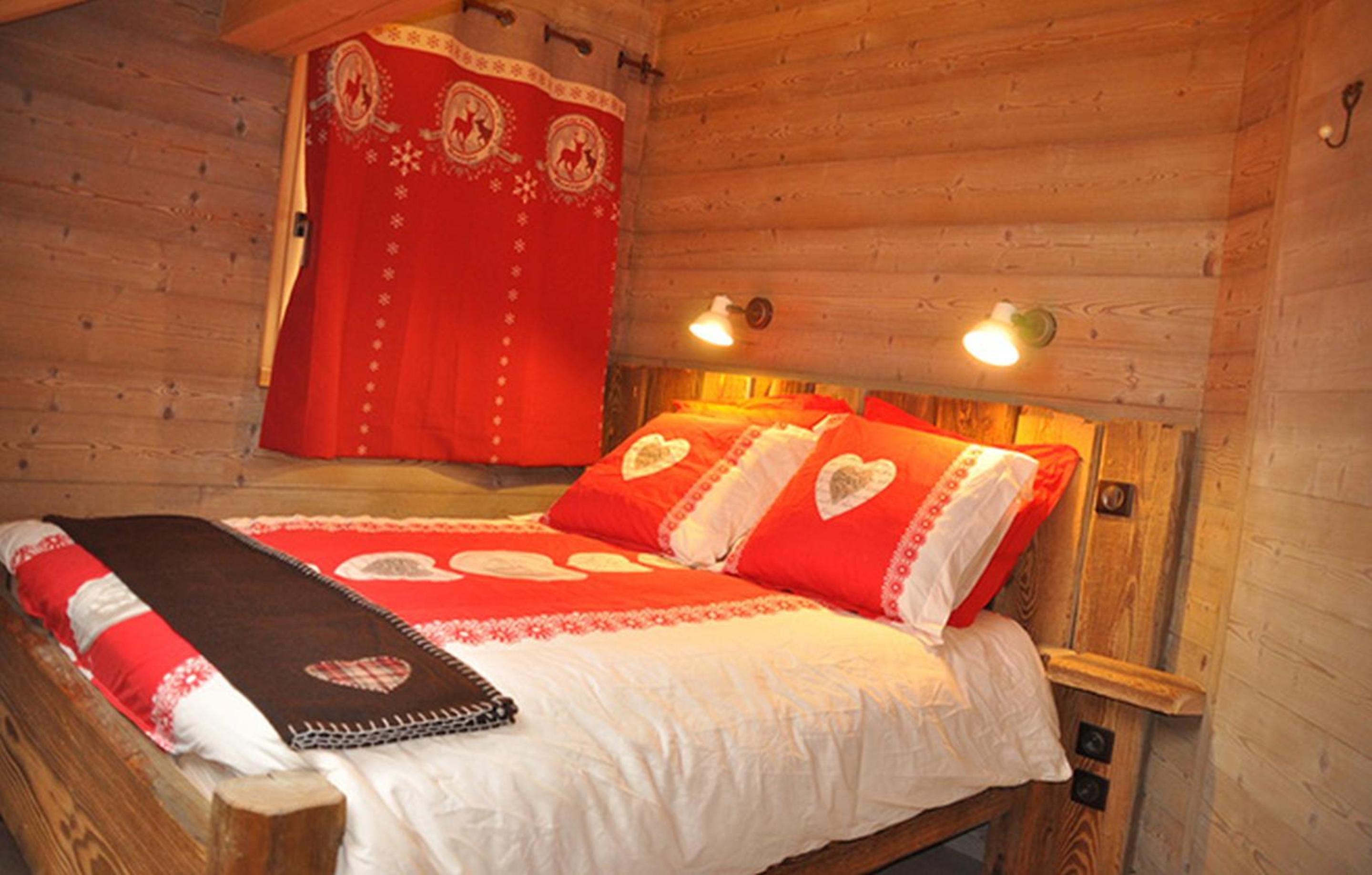 Odalys Chalet Le Mas des Neiges view 3
