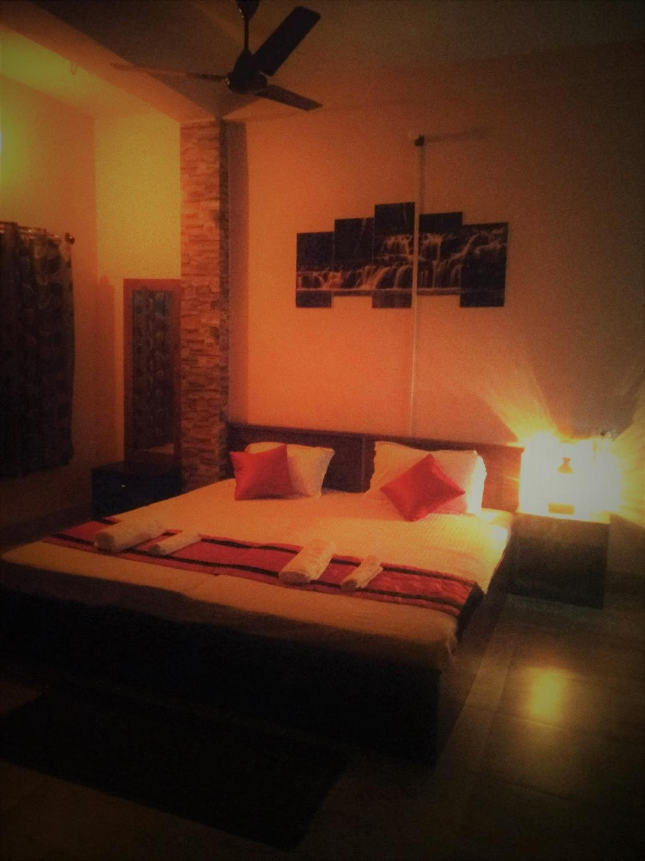 Kollolini Kolkata