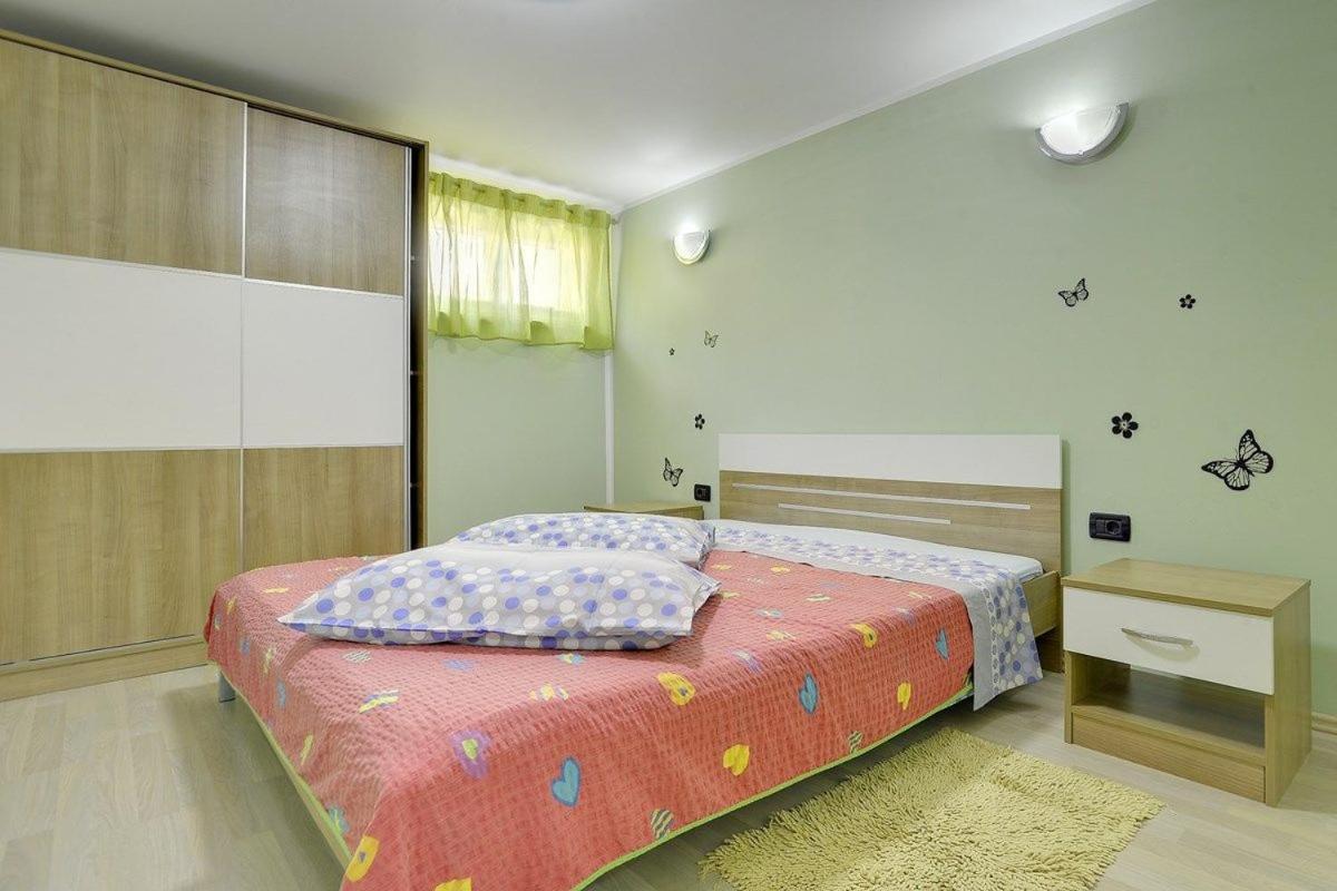 Villa Semy