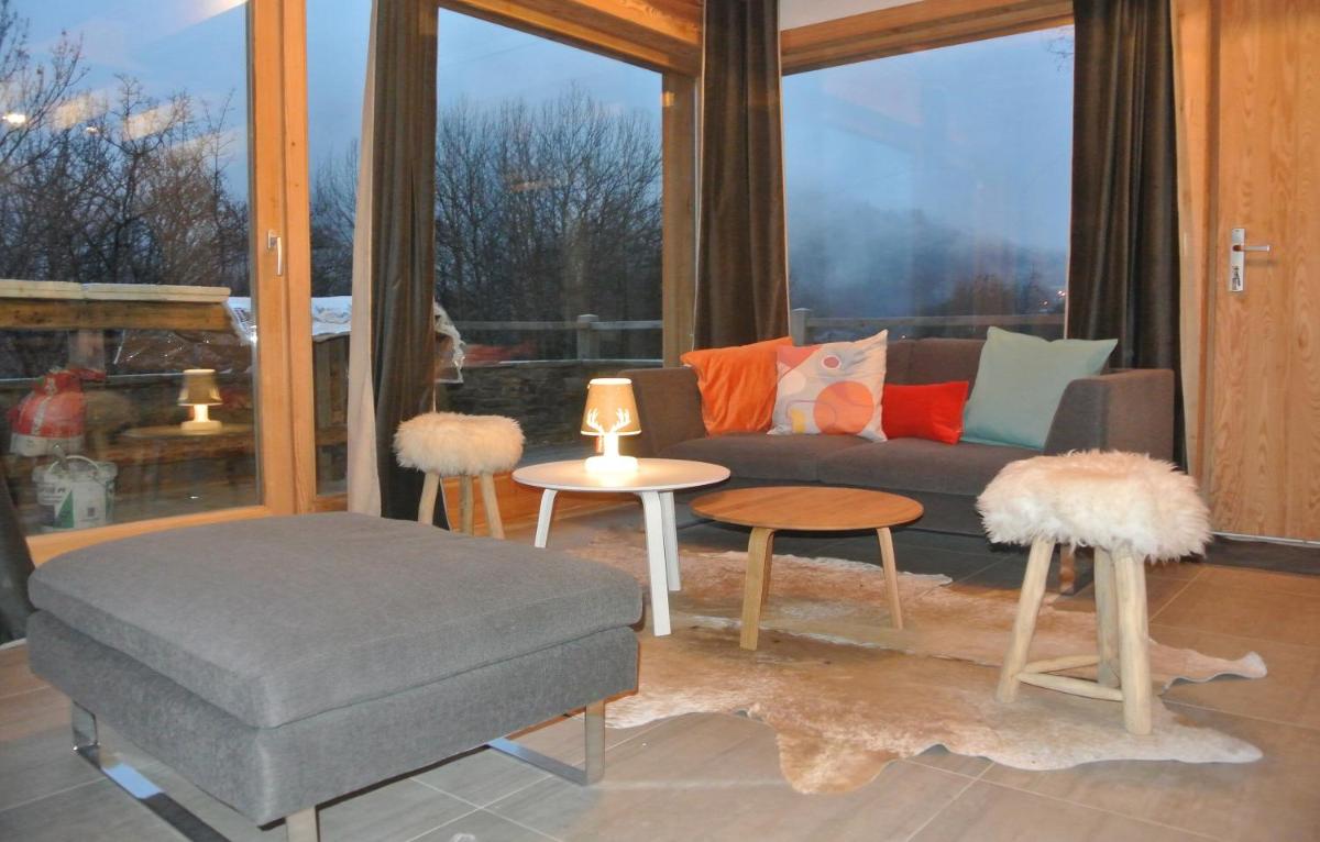 Odalys Chalet le Pure Altitude view 4