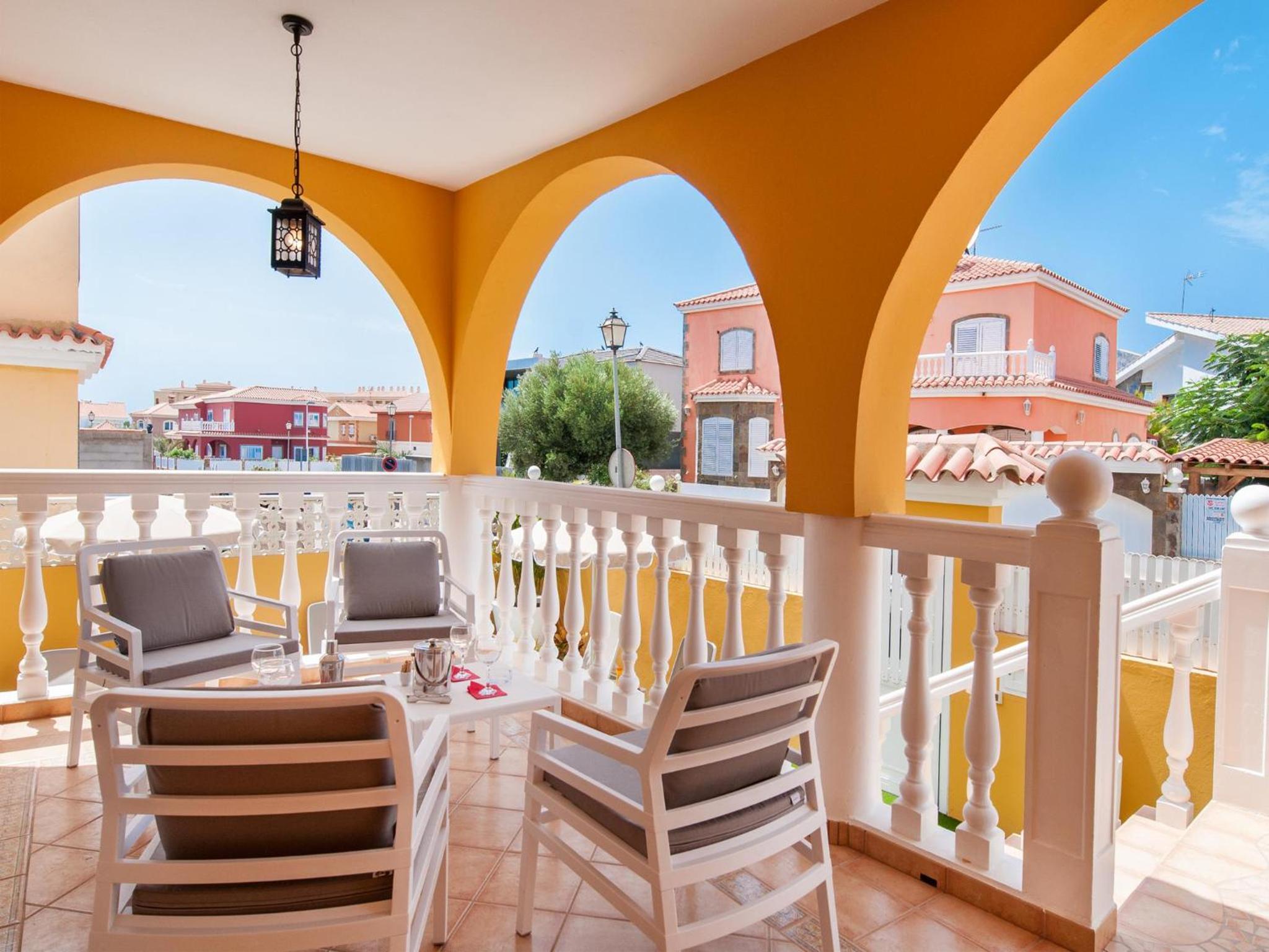 Sonnenland Q10 by VillaGranCanaria