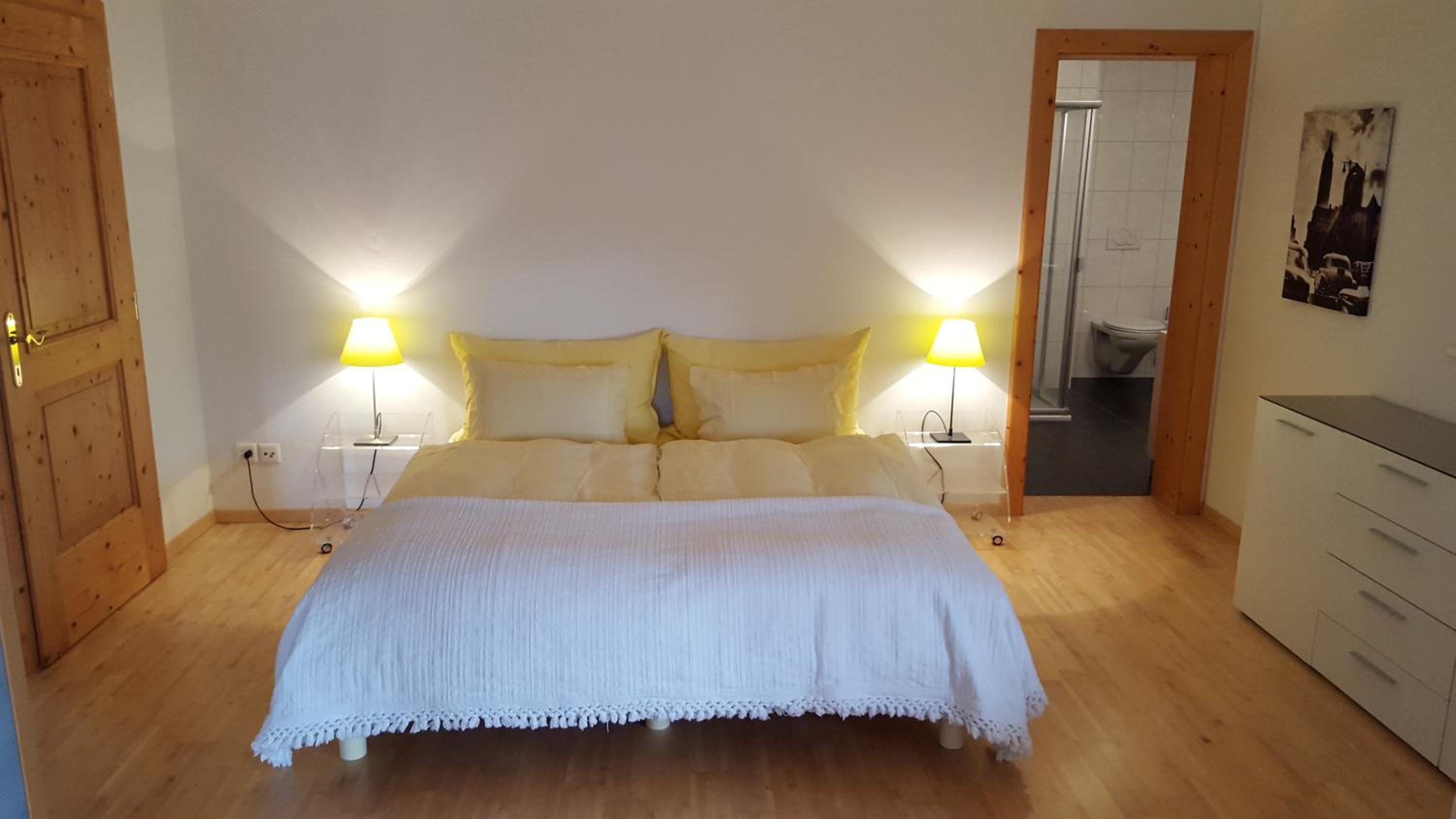 Suite mit Parkplatz Gebertingen