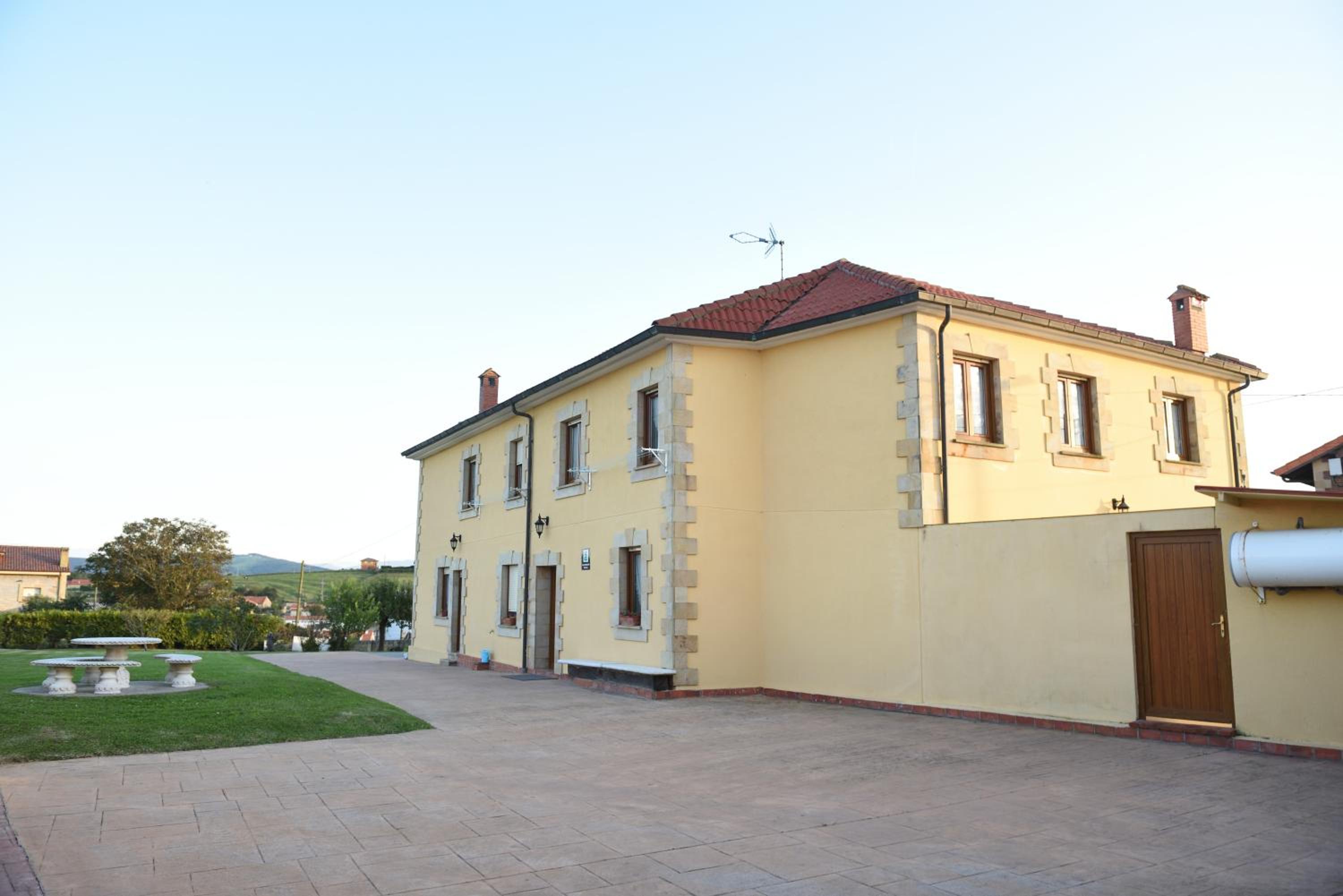 Apartamentos Rurales Los Solares view 3