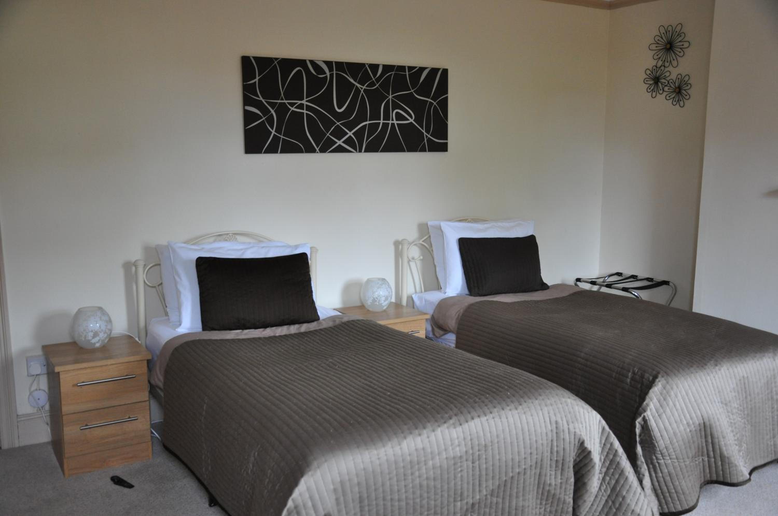 Holly Tree Guest House