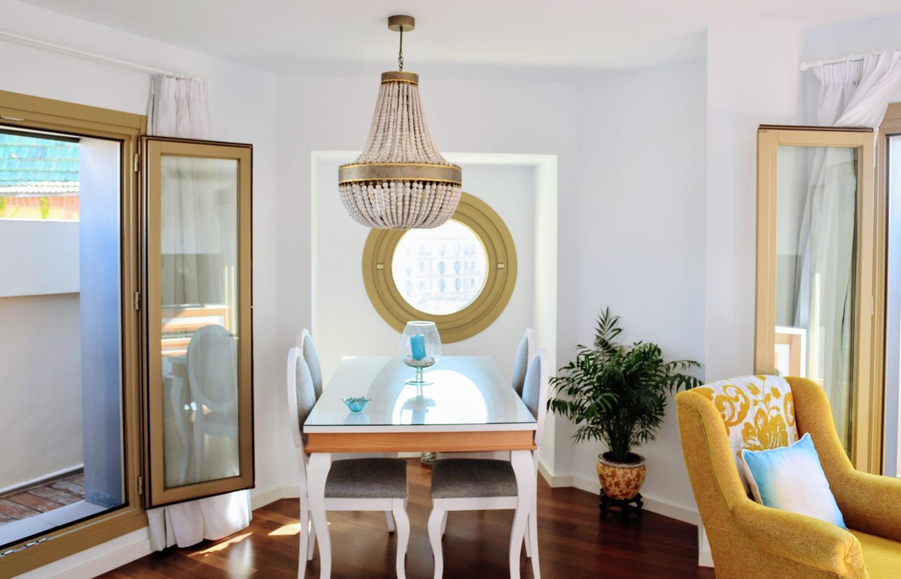 Homely Málaga Felix Saenz Malaguese