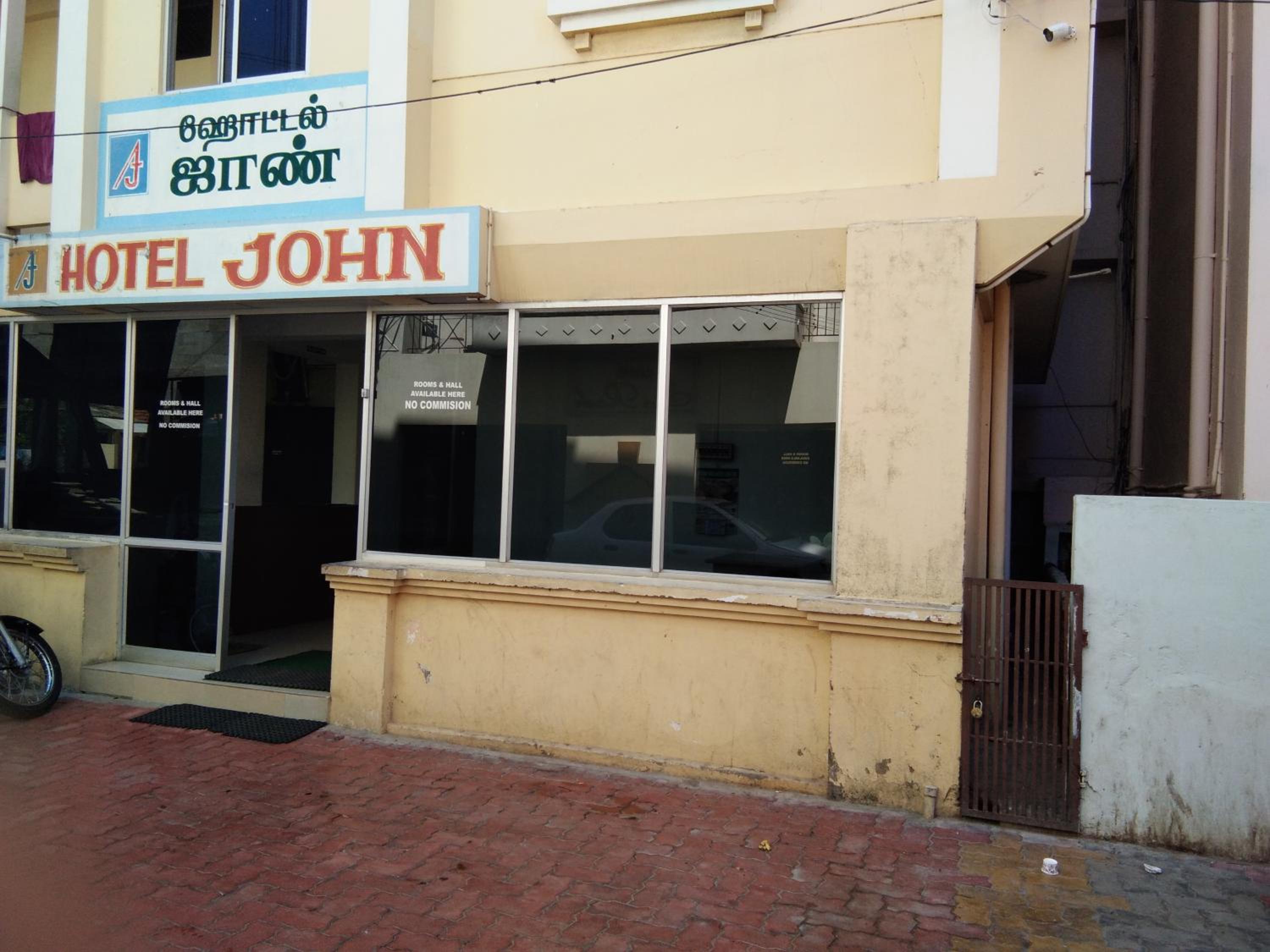 Hotel John