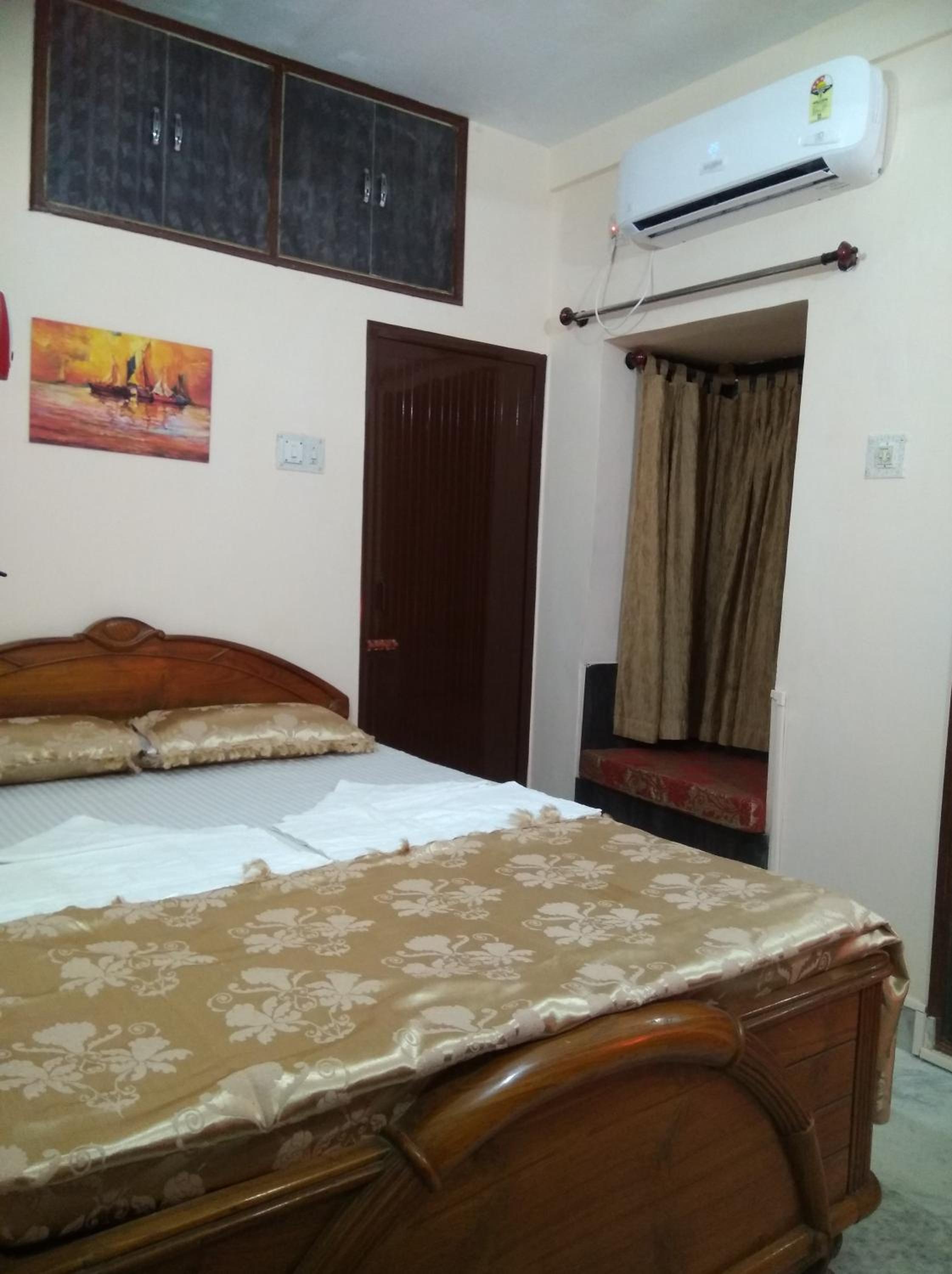 Kollolini Kolkata