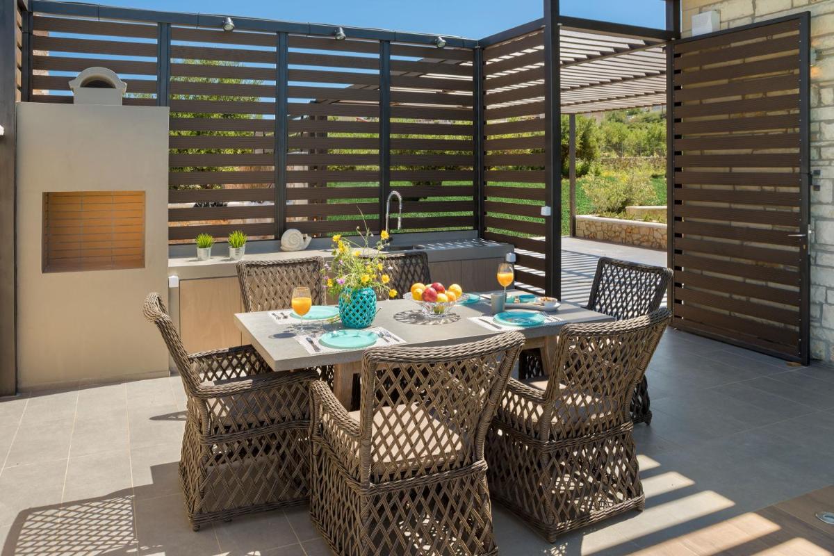 Titans Villas photo 5