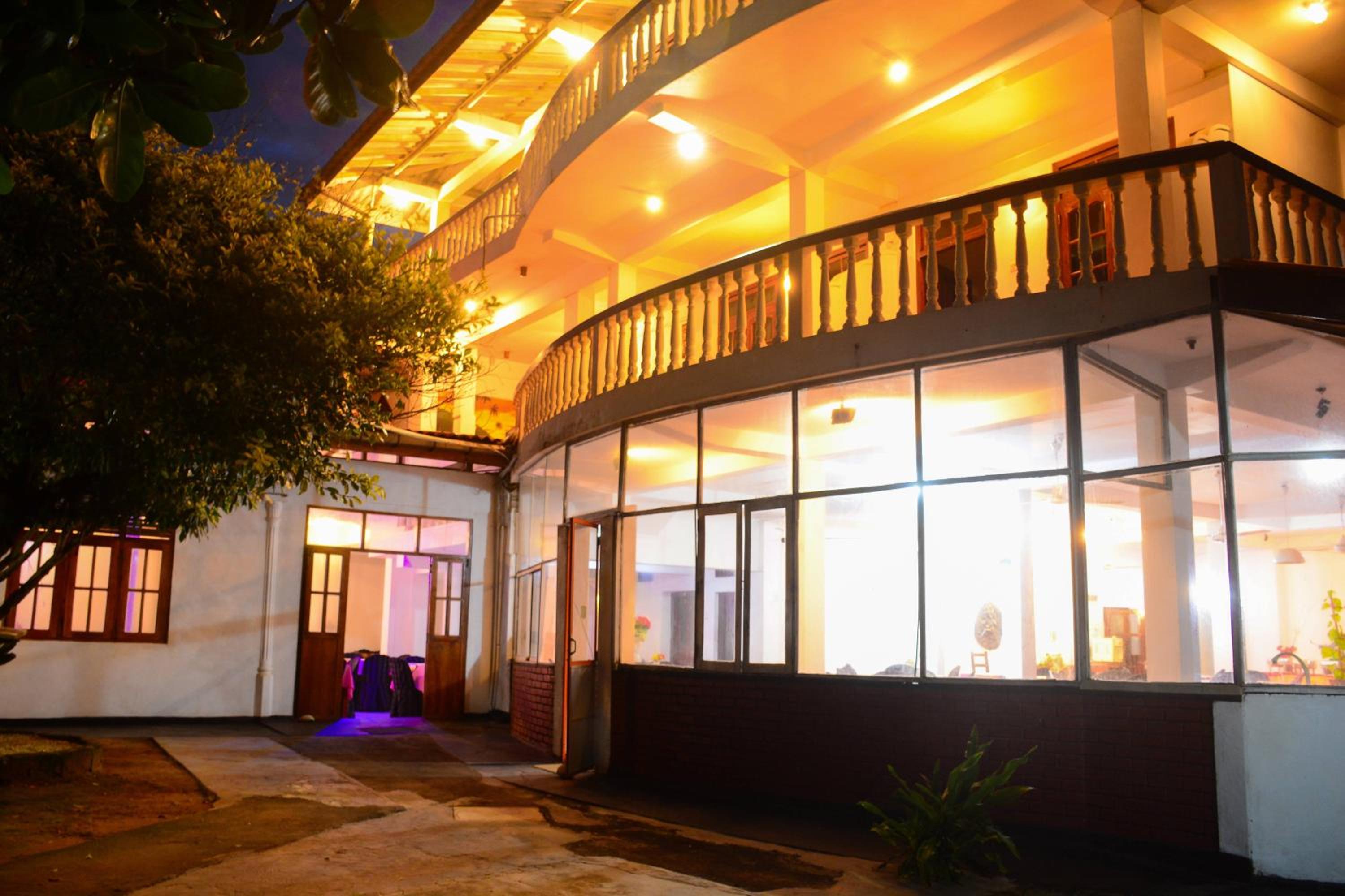 Shanthi Beach Resort