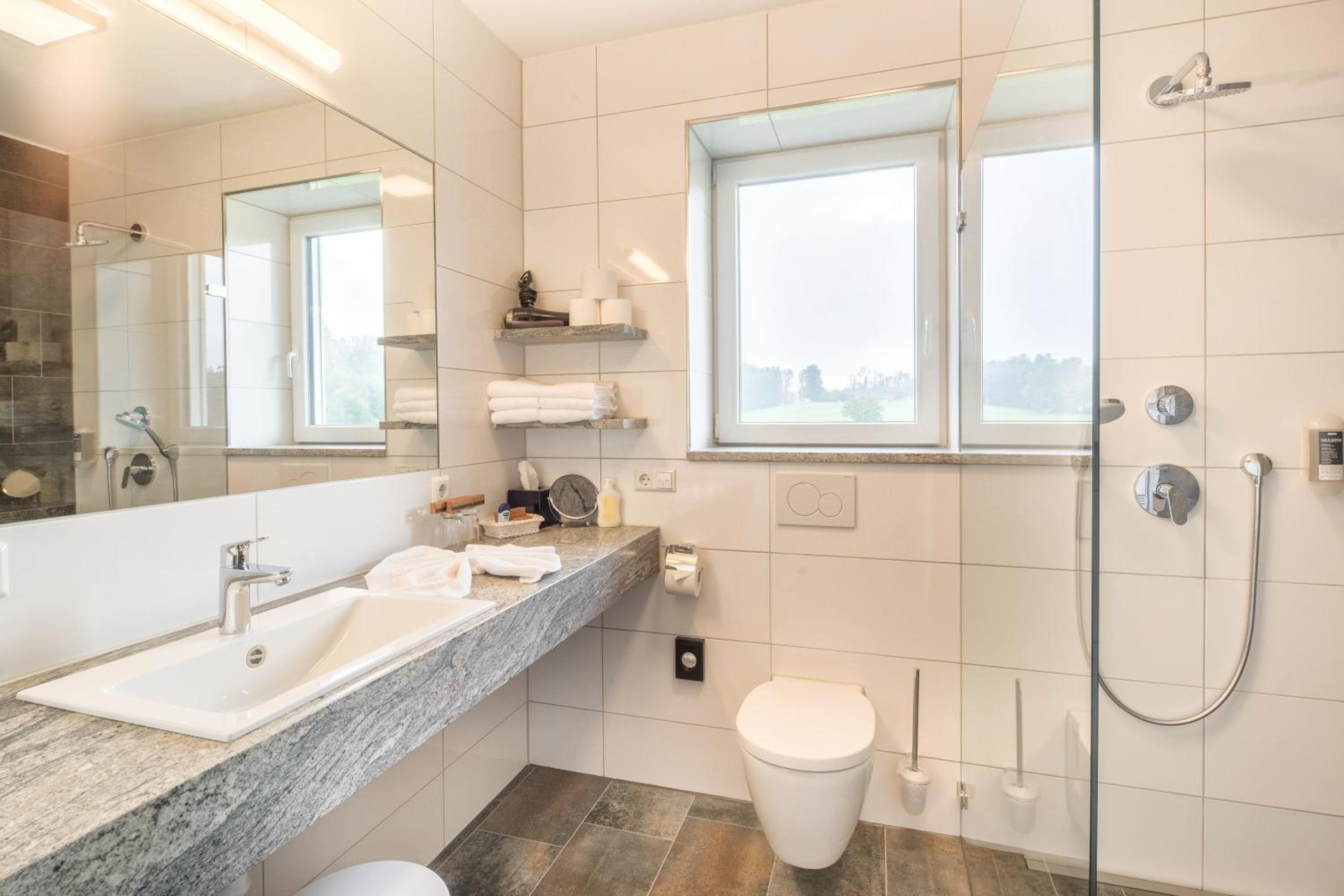 Hotel Hofgut Tiergarten - Property Image 80