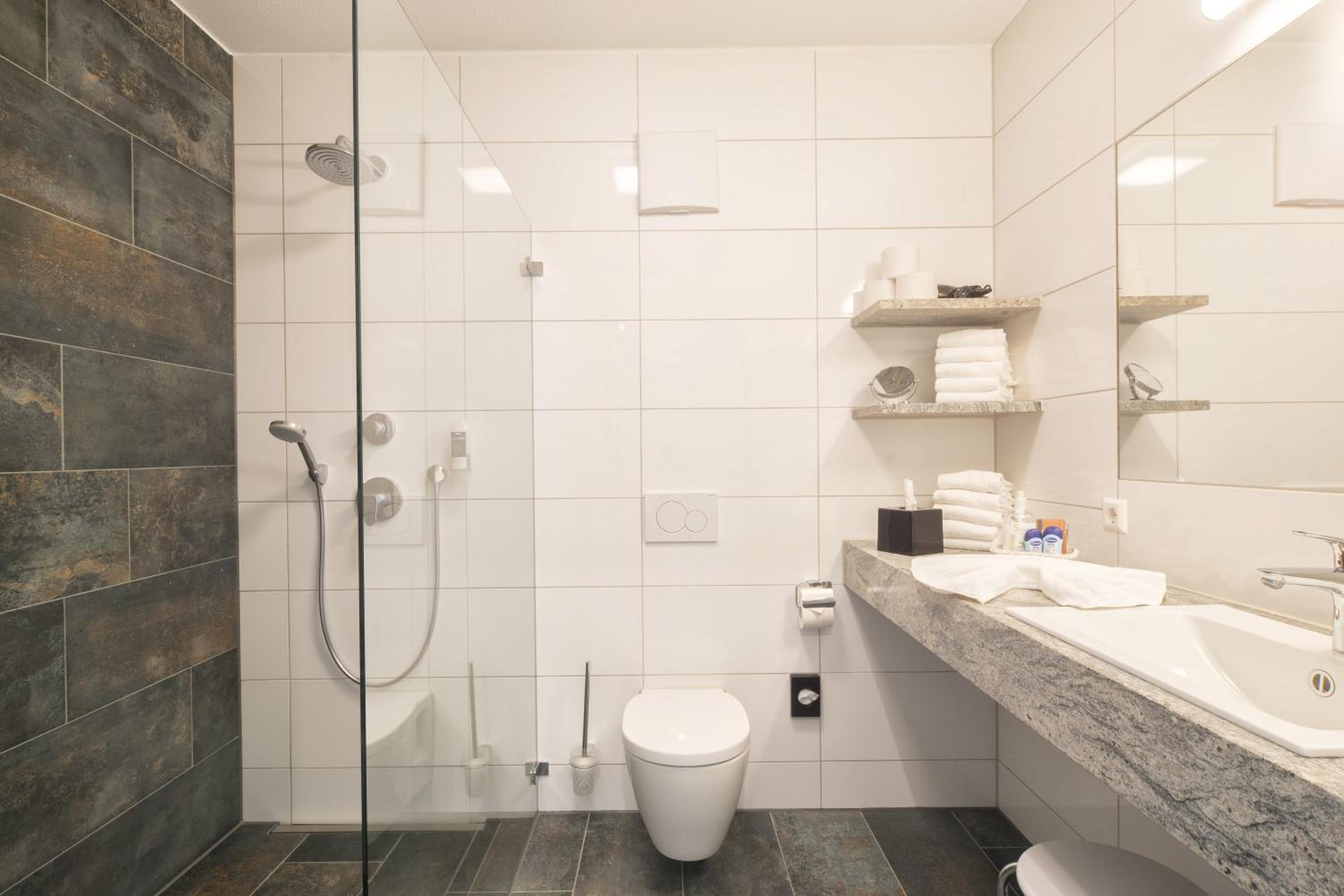 Hotel Hofgut Tiergarten - Property Image 39
