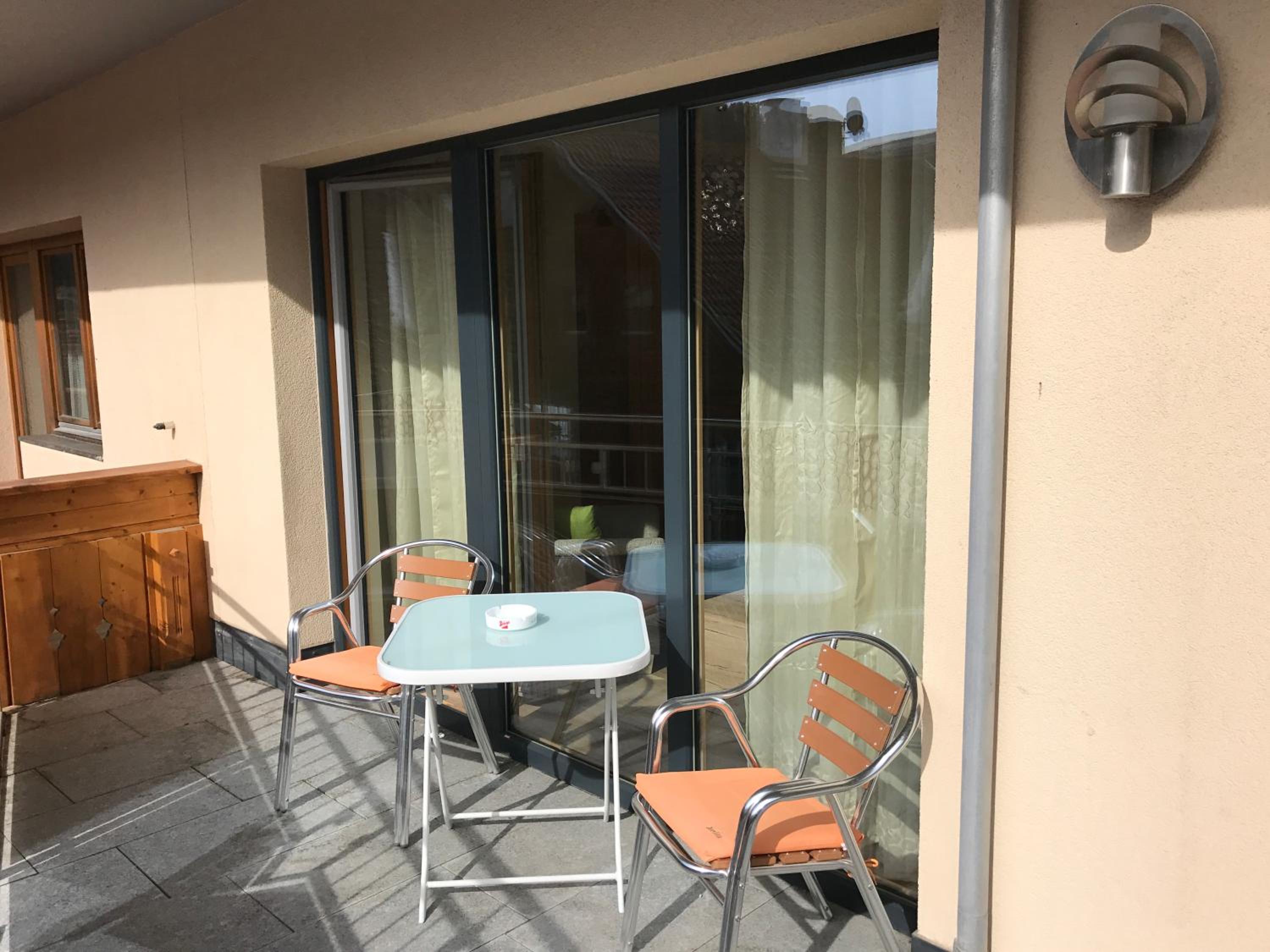 balcony