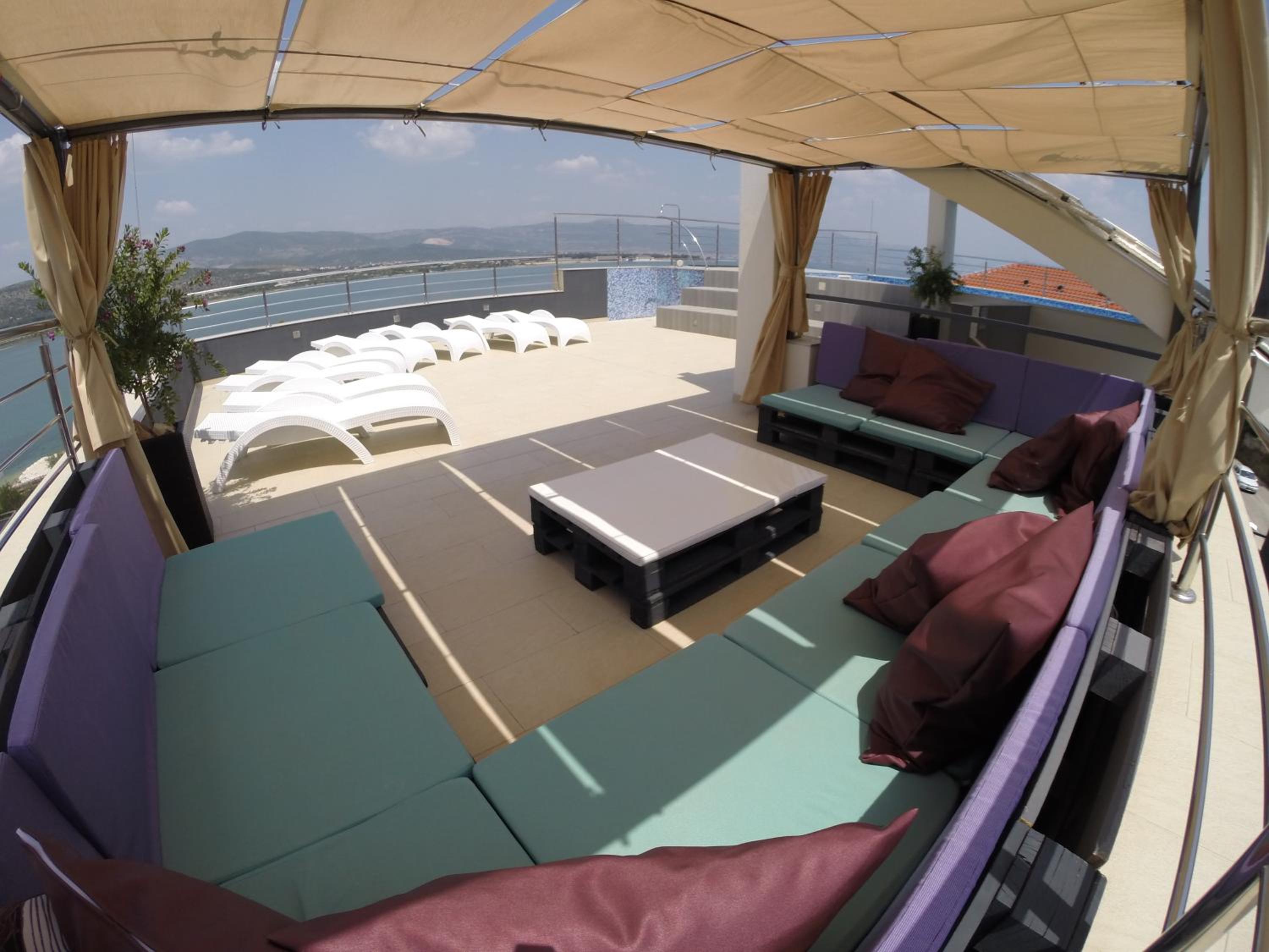 Apartments Exclusive Palace view 4