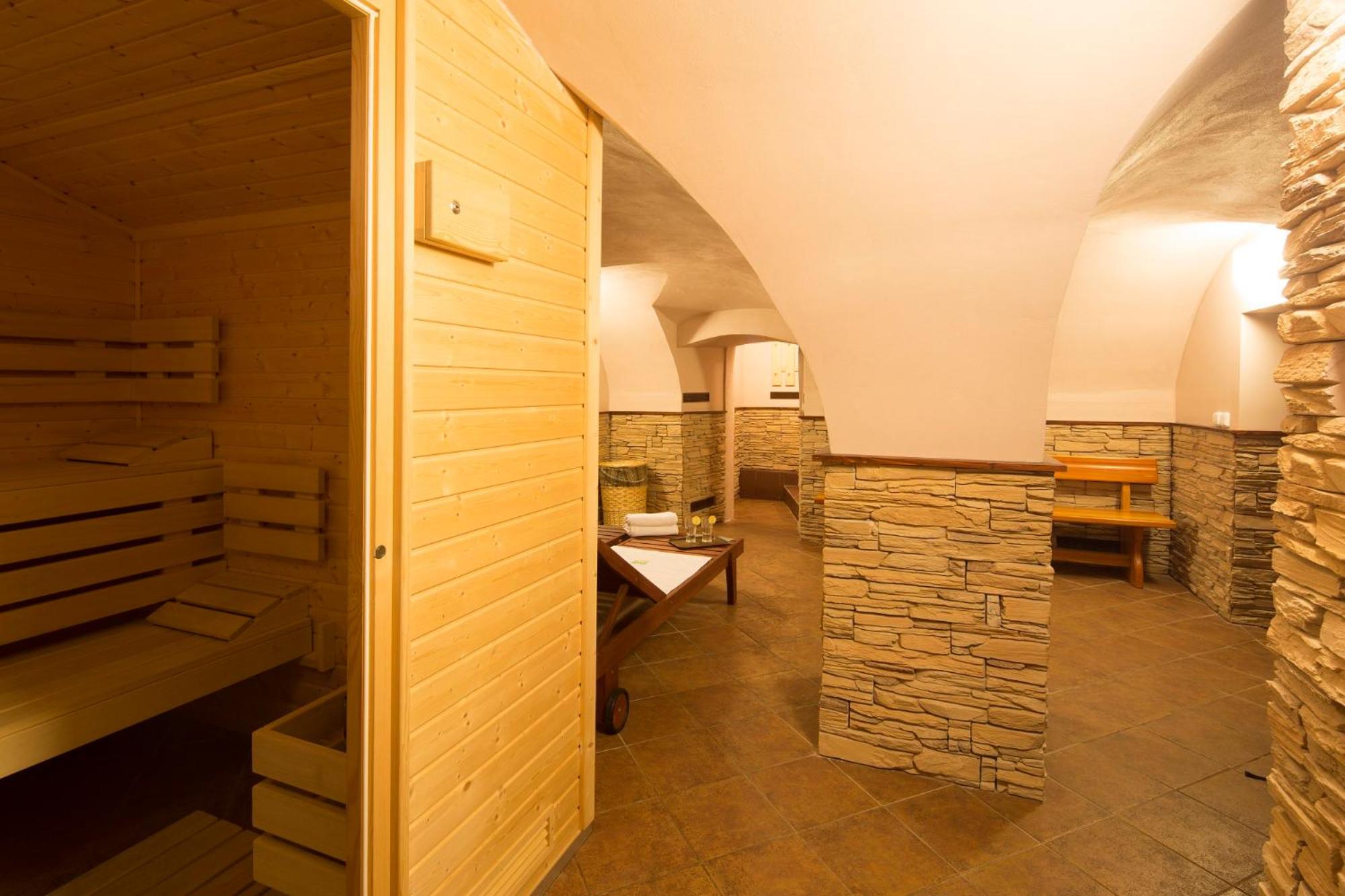 Pension & restaurace Zelený Mlýn Žacléř