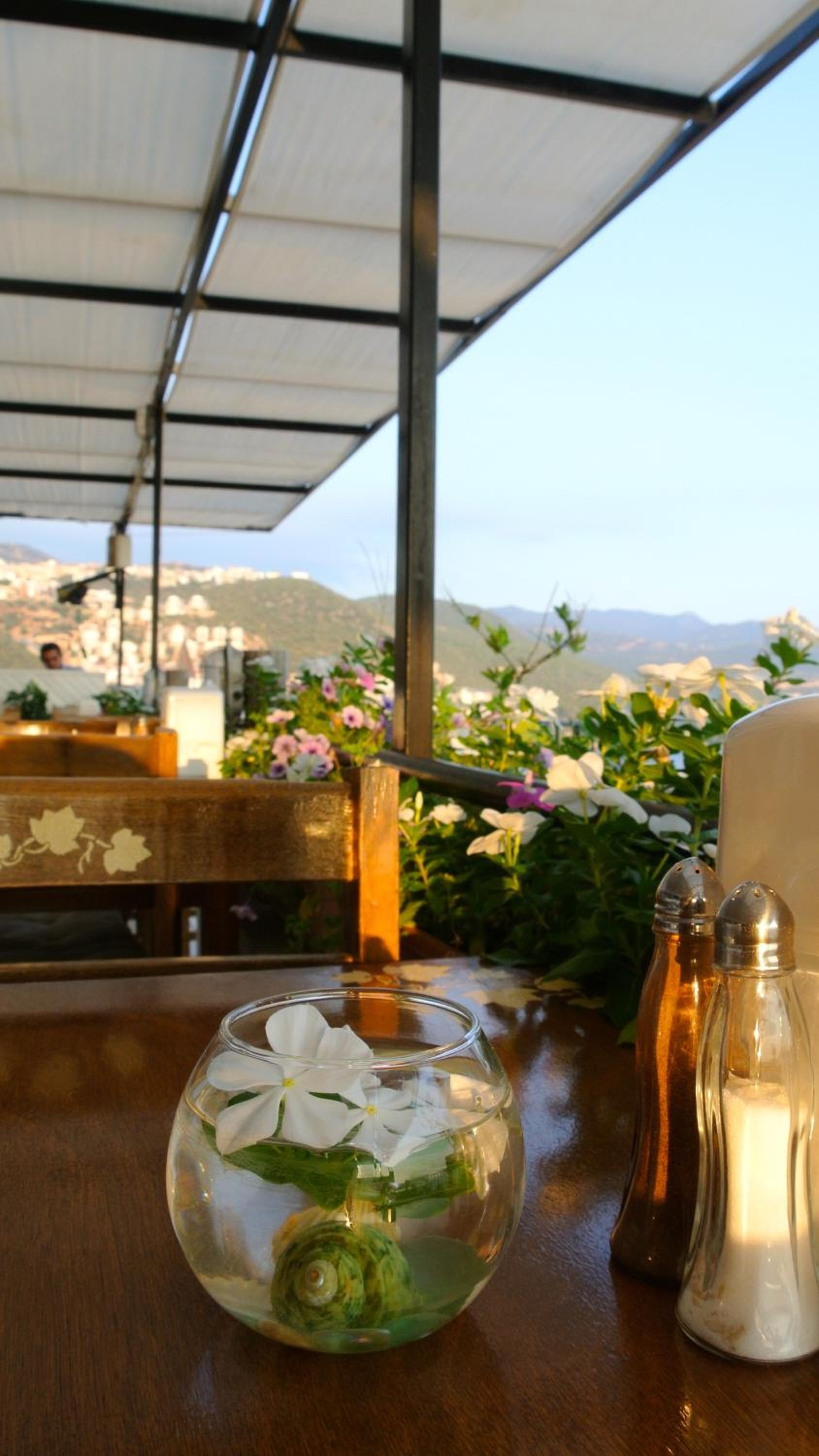 Hideaway - Image 174