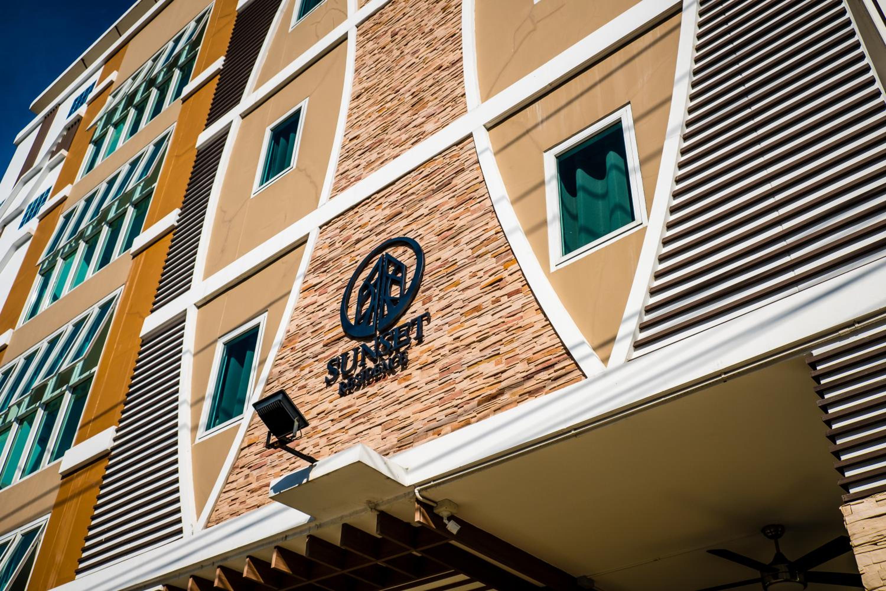 Sunset Residence Pinklao