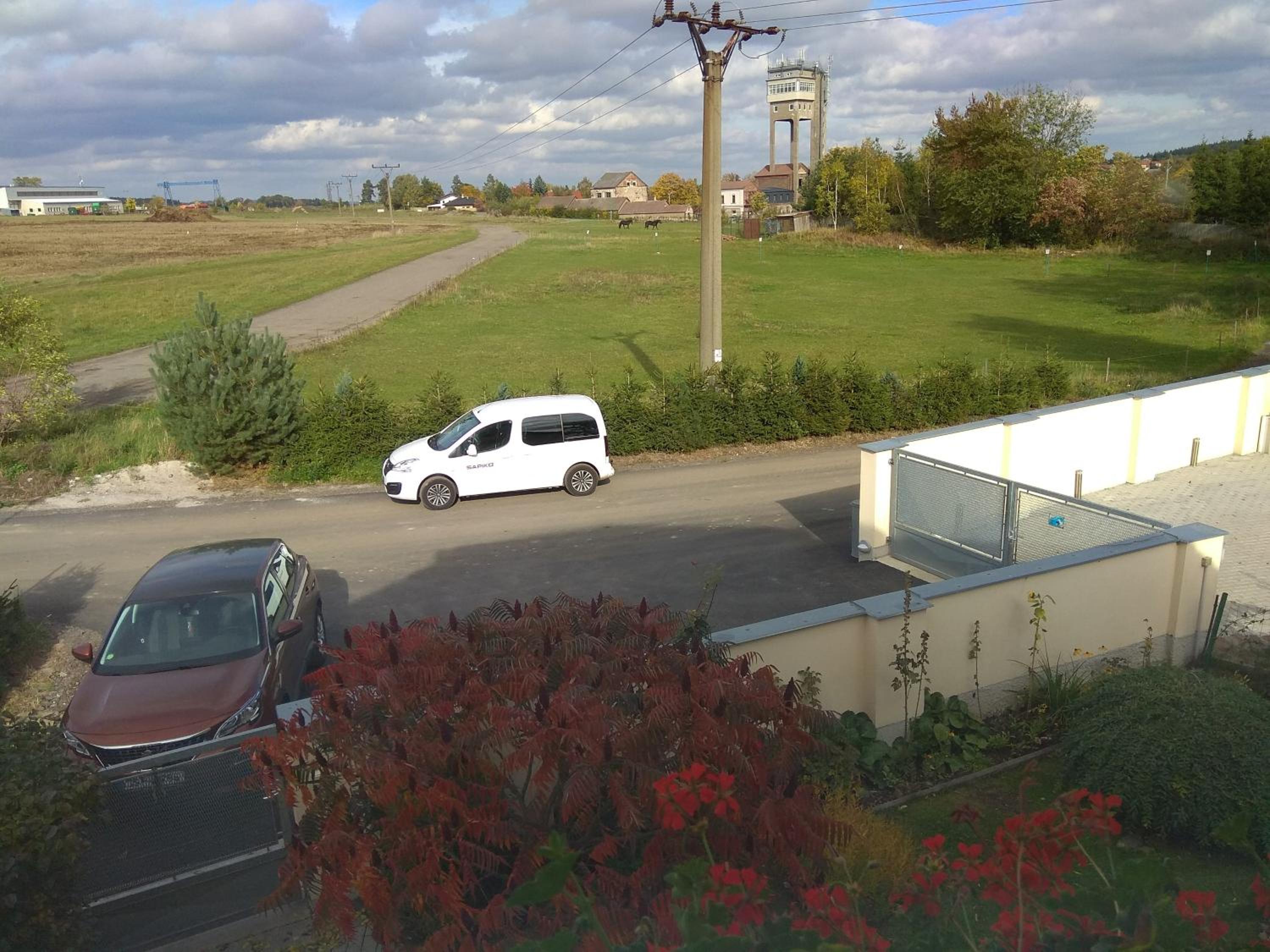 Photo 32