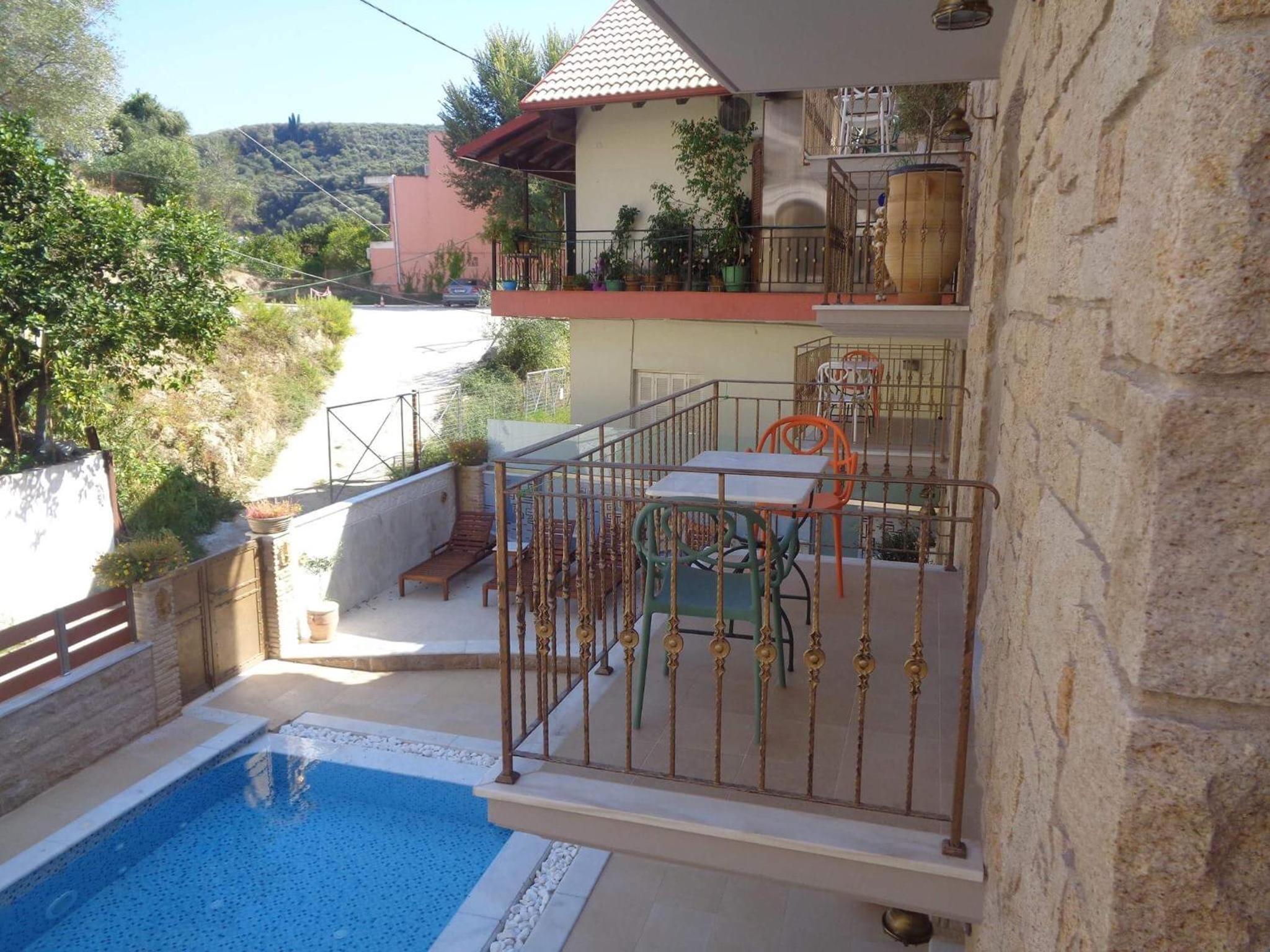 Leda Suites