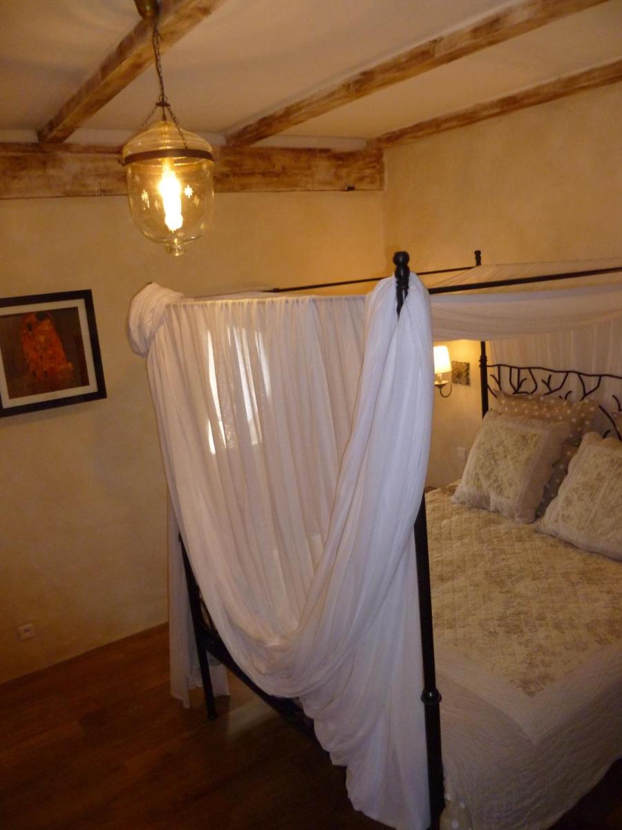 Orange Vacations - Mas du Puits d'Amour - Property Image 6