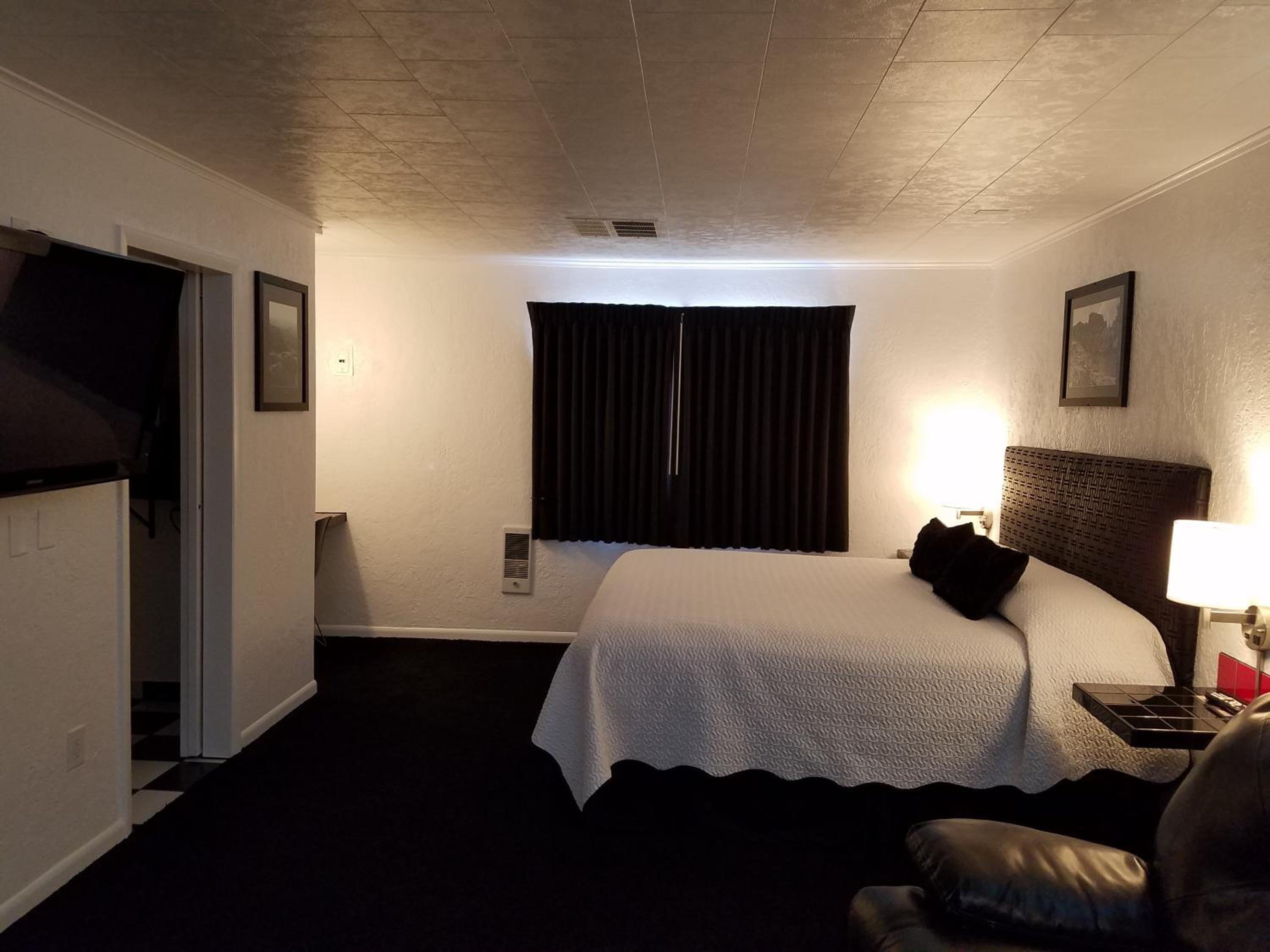 Rocket Motel