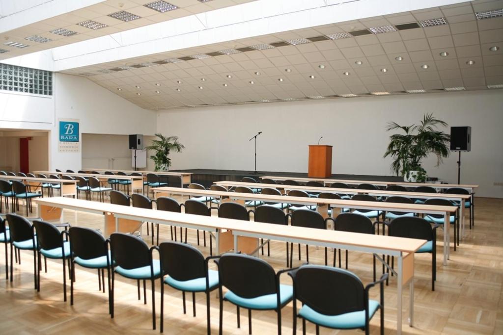 meeting & event spaces
