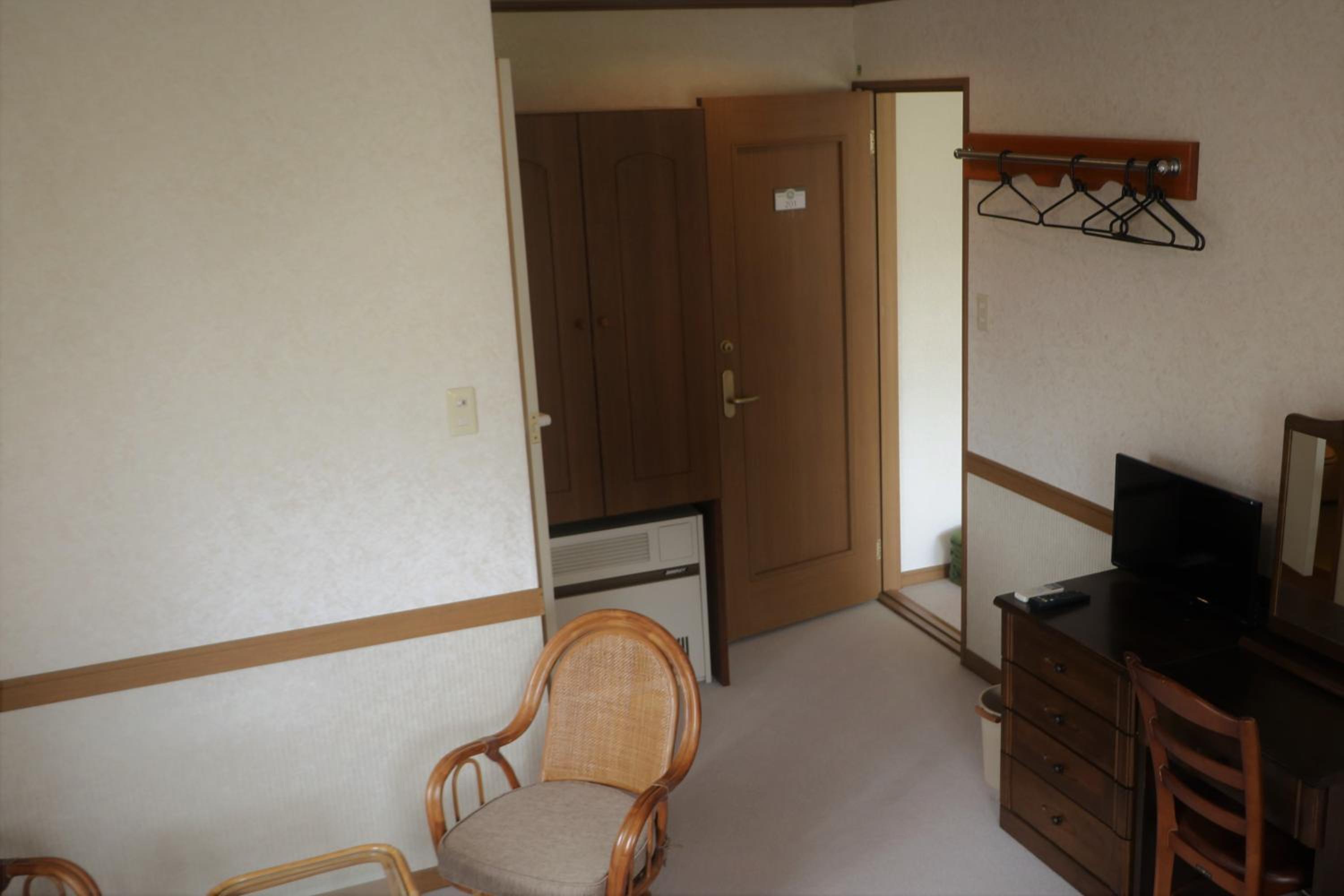 White Silver Hakuba