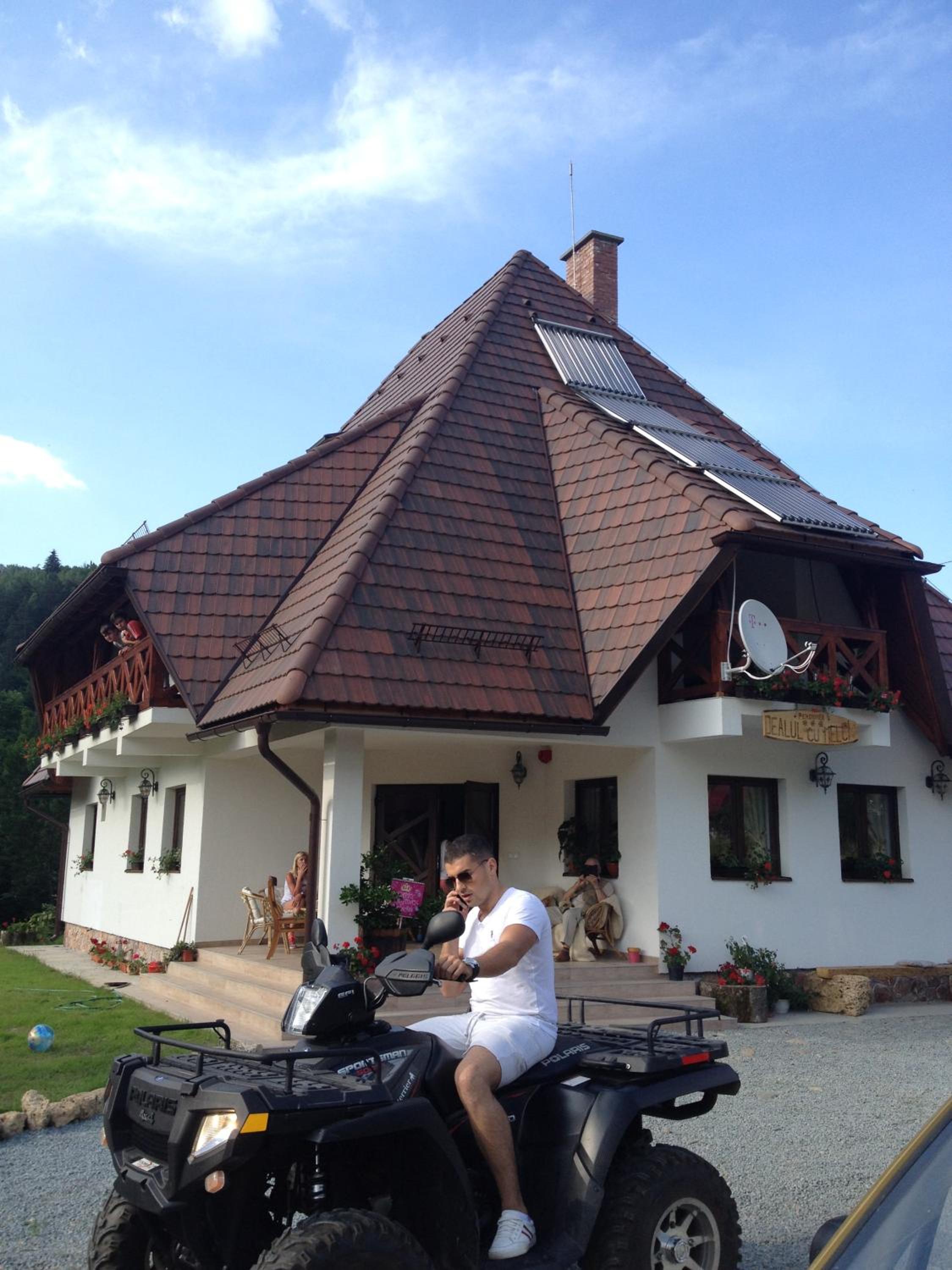 Photo 28