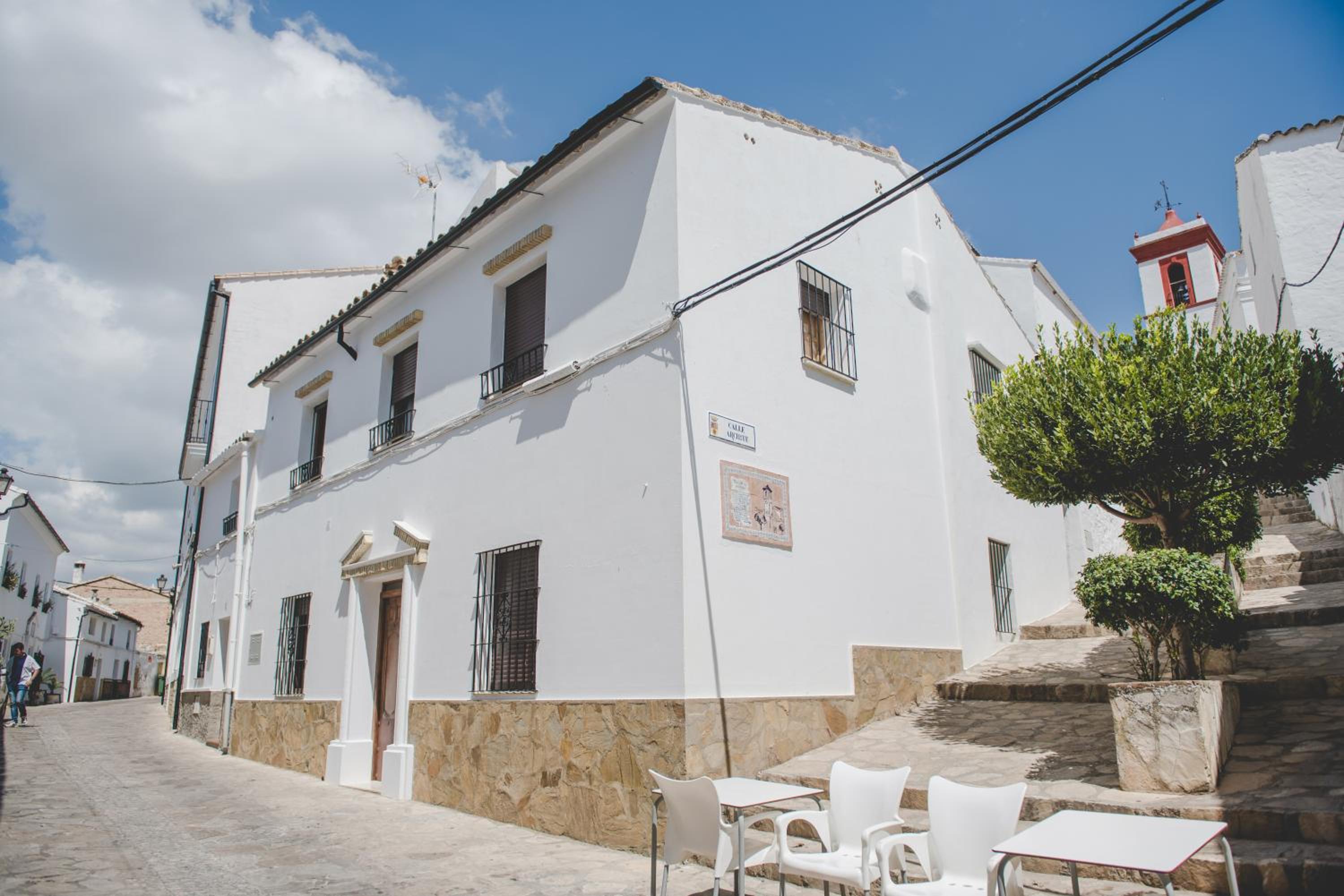 Navazos view 2