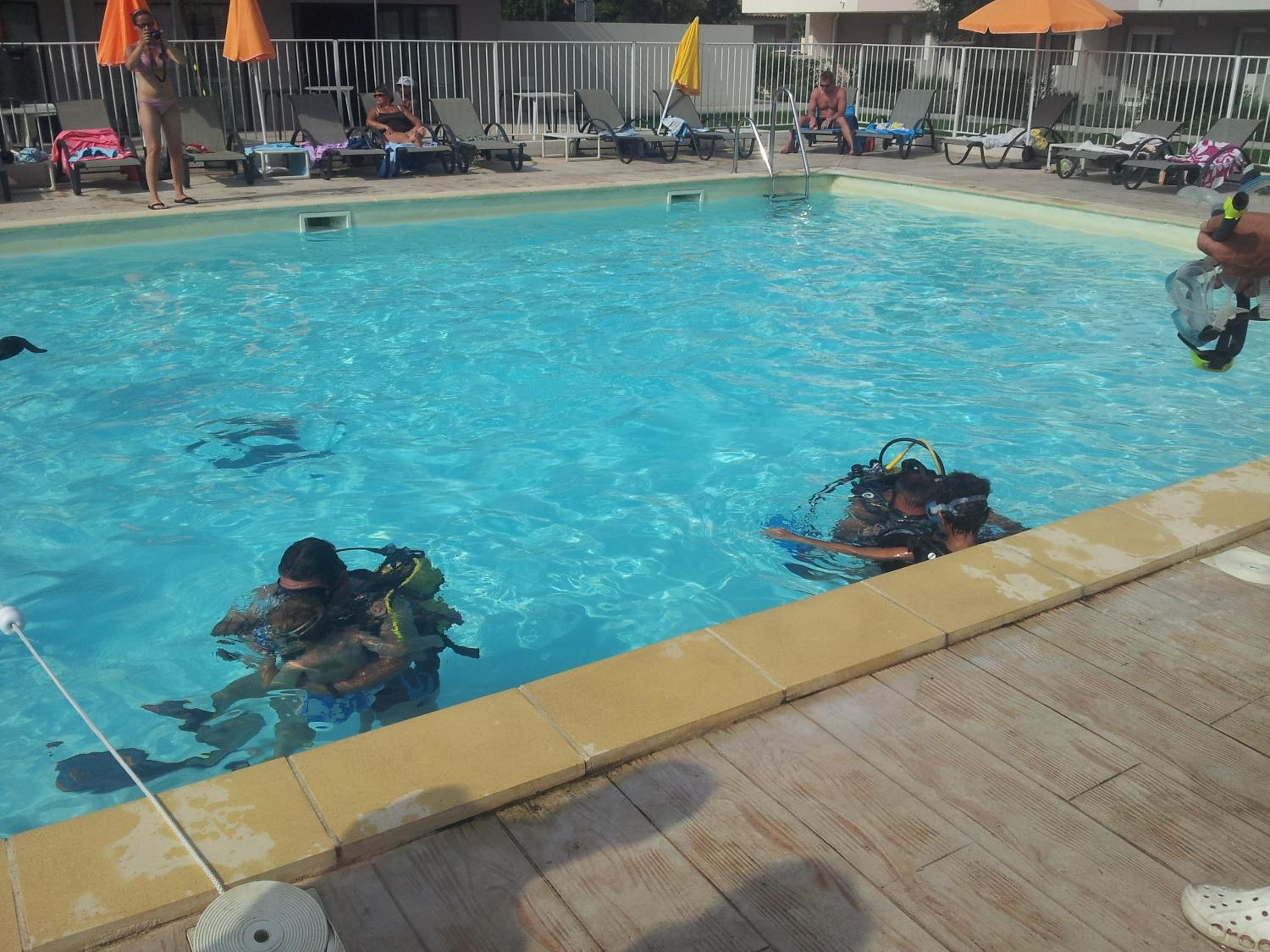 Vacancéole - Résidence Cap Camargue en Le Grau-du-Roi — activities & amenities