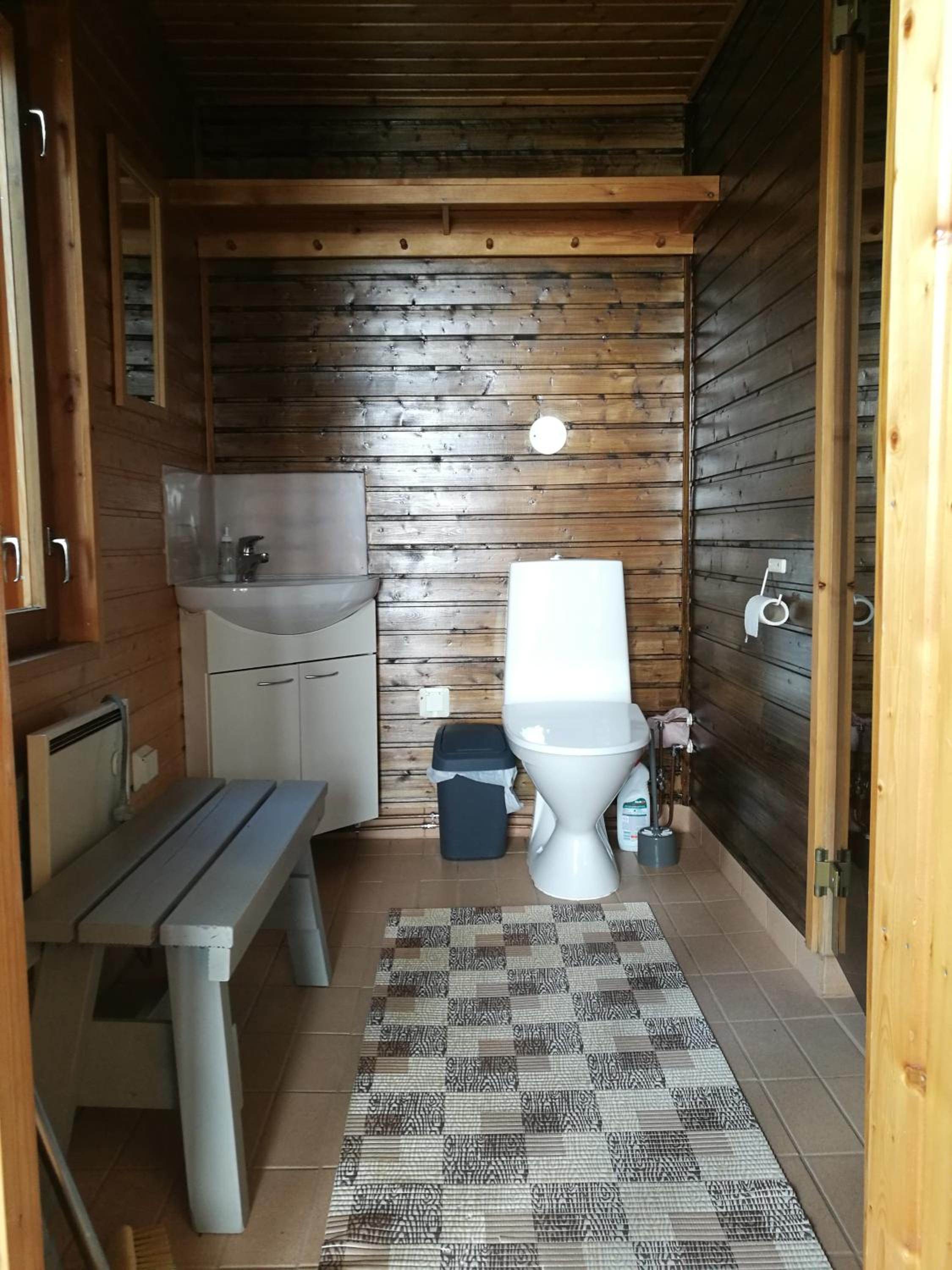 Photo 32