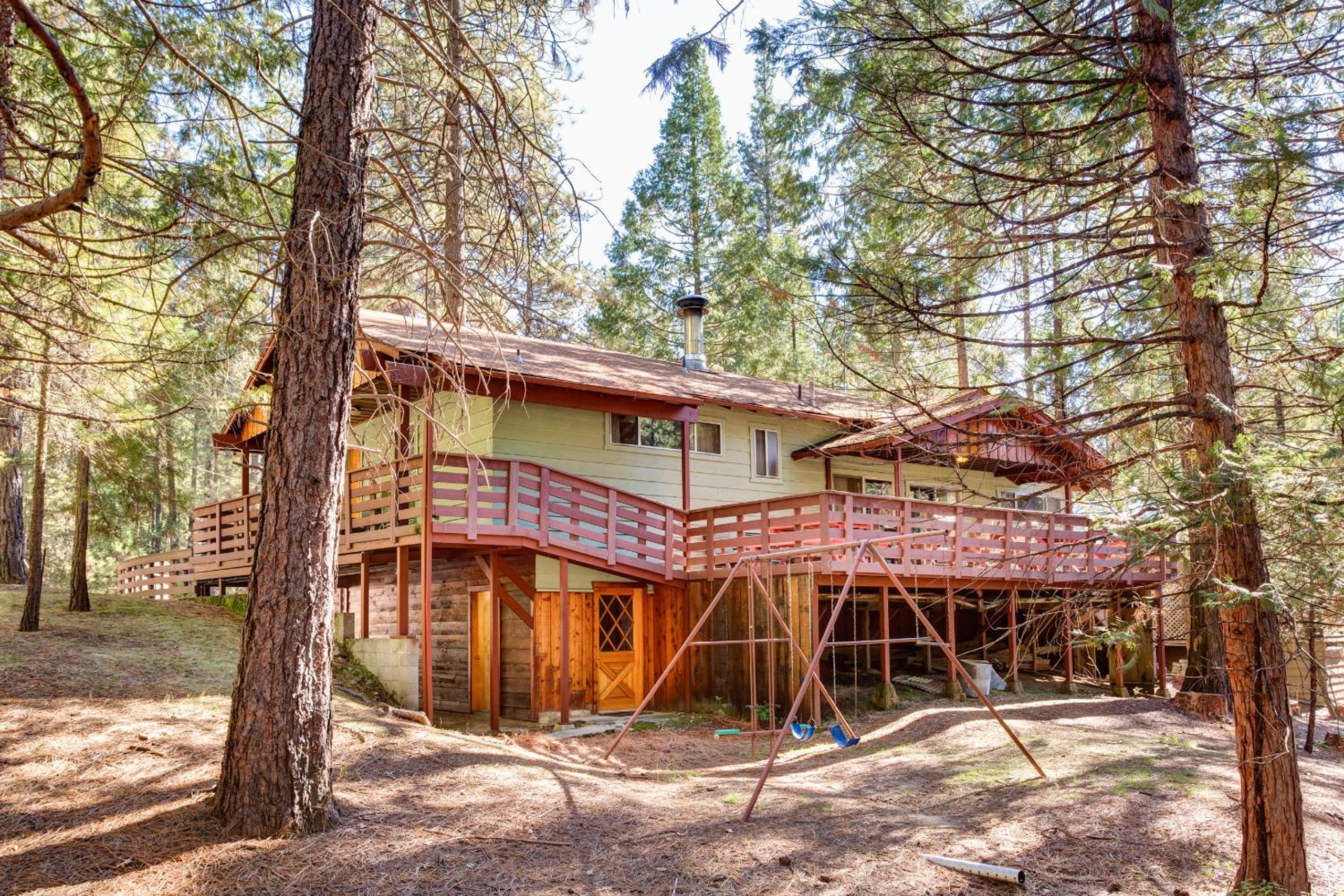 27A Pine Crest view 2