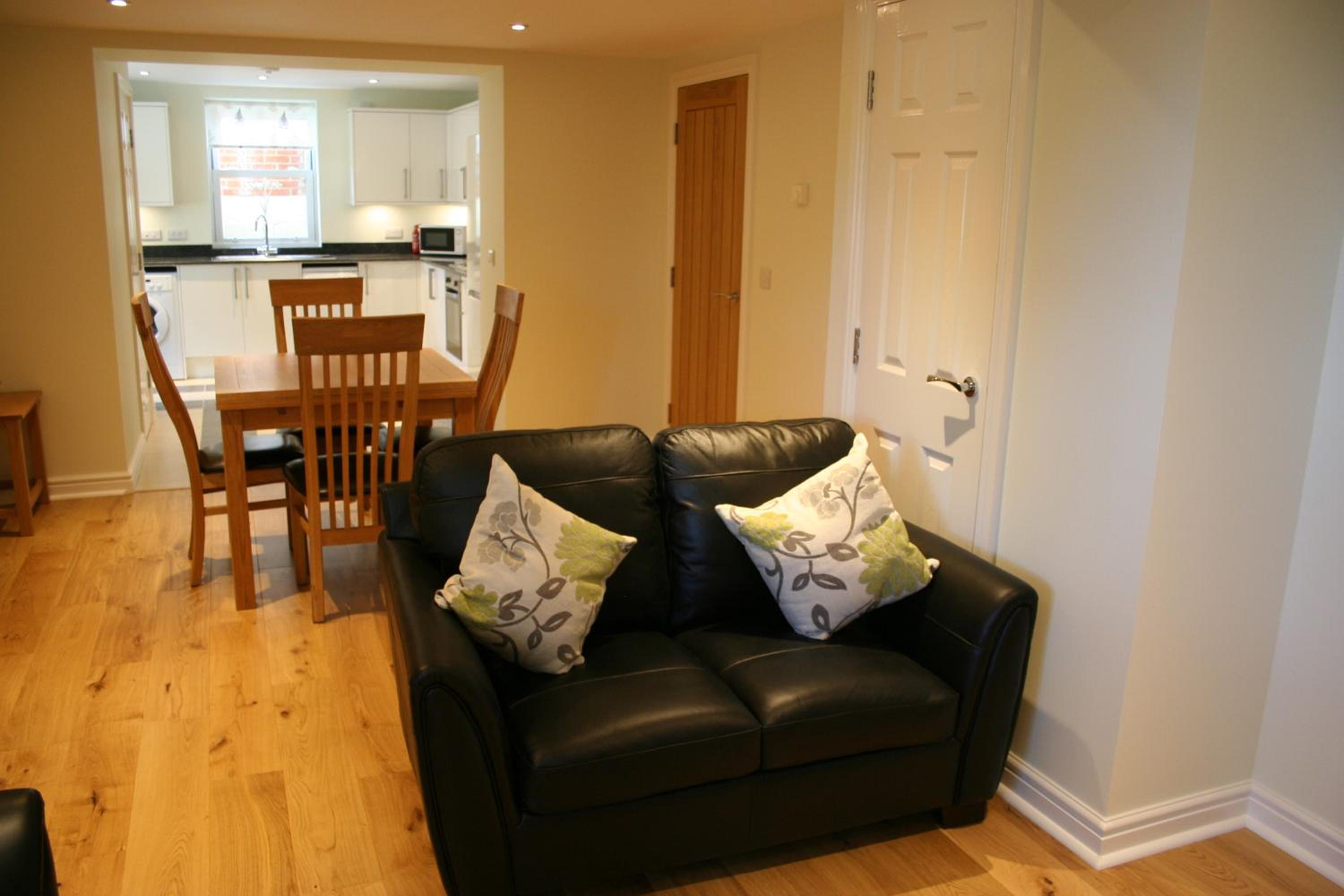 Highlands Apartment 5 view 5