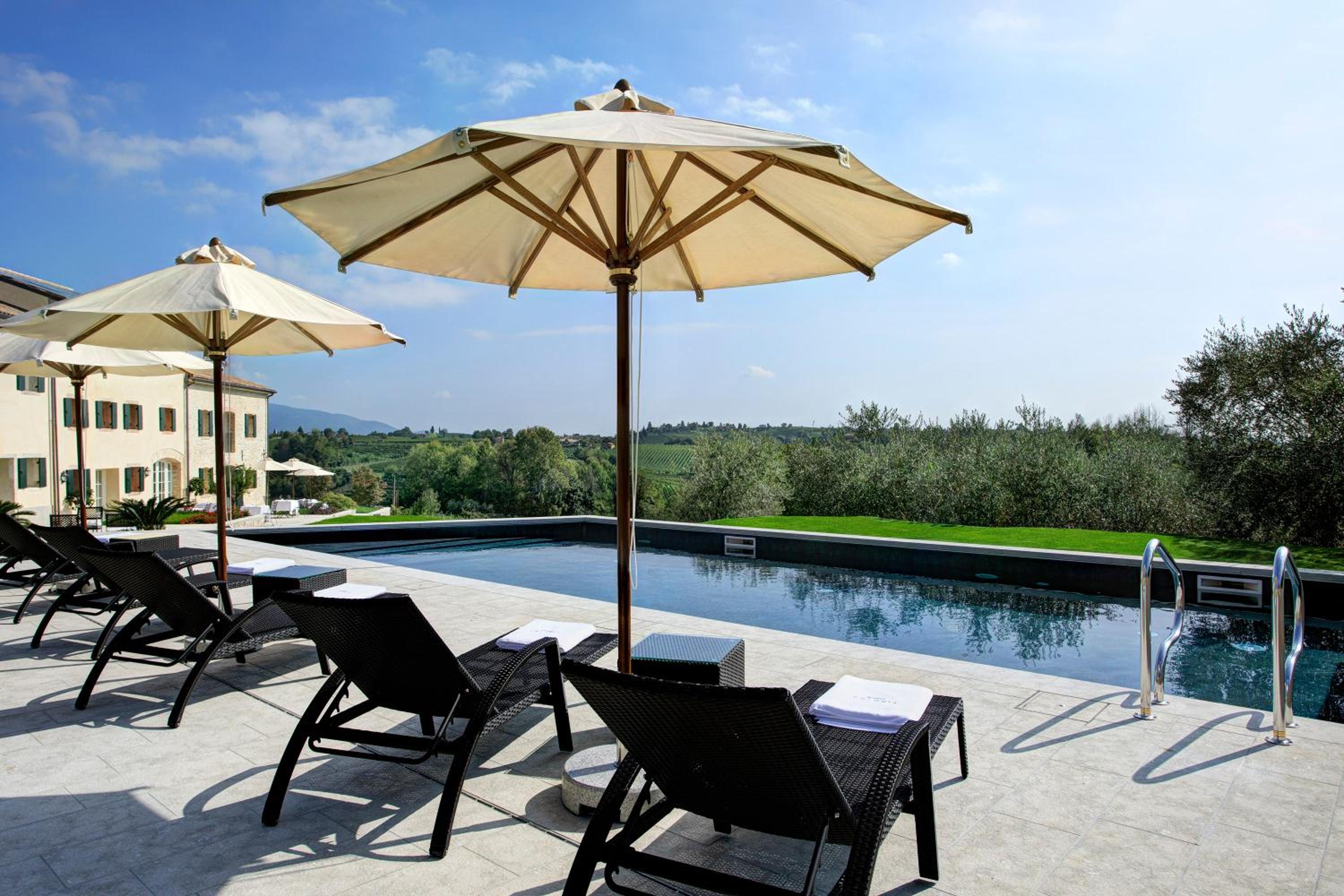 Colonìa Resort