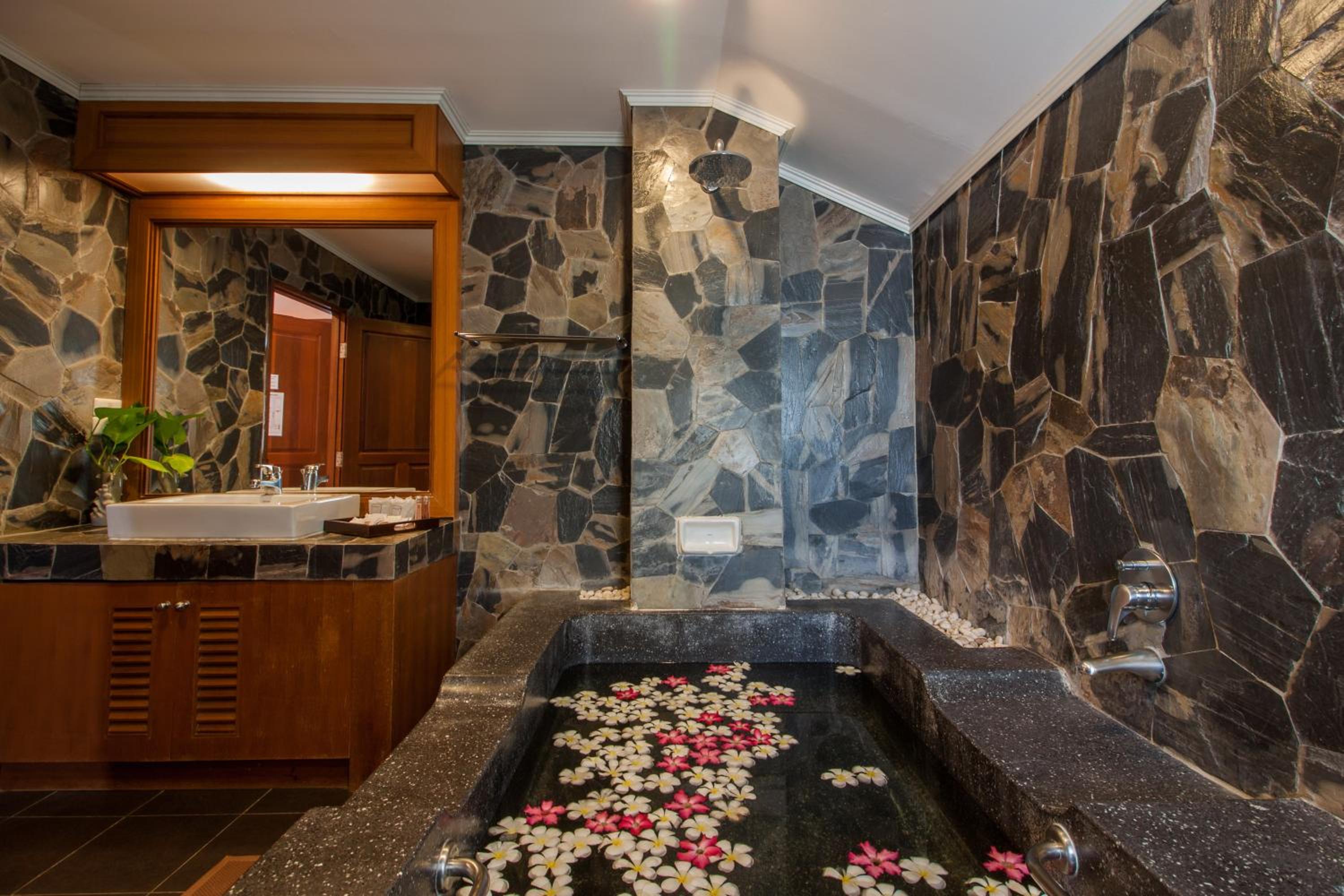 The Privacy Beach Resort & Spa