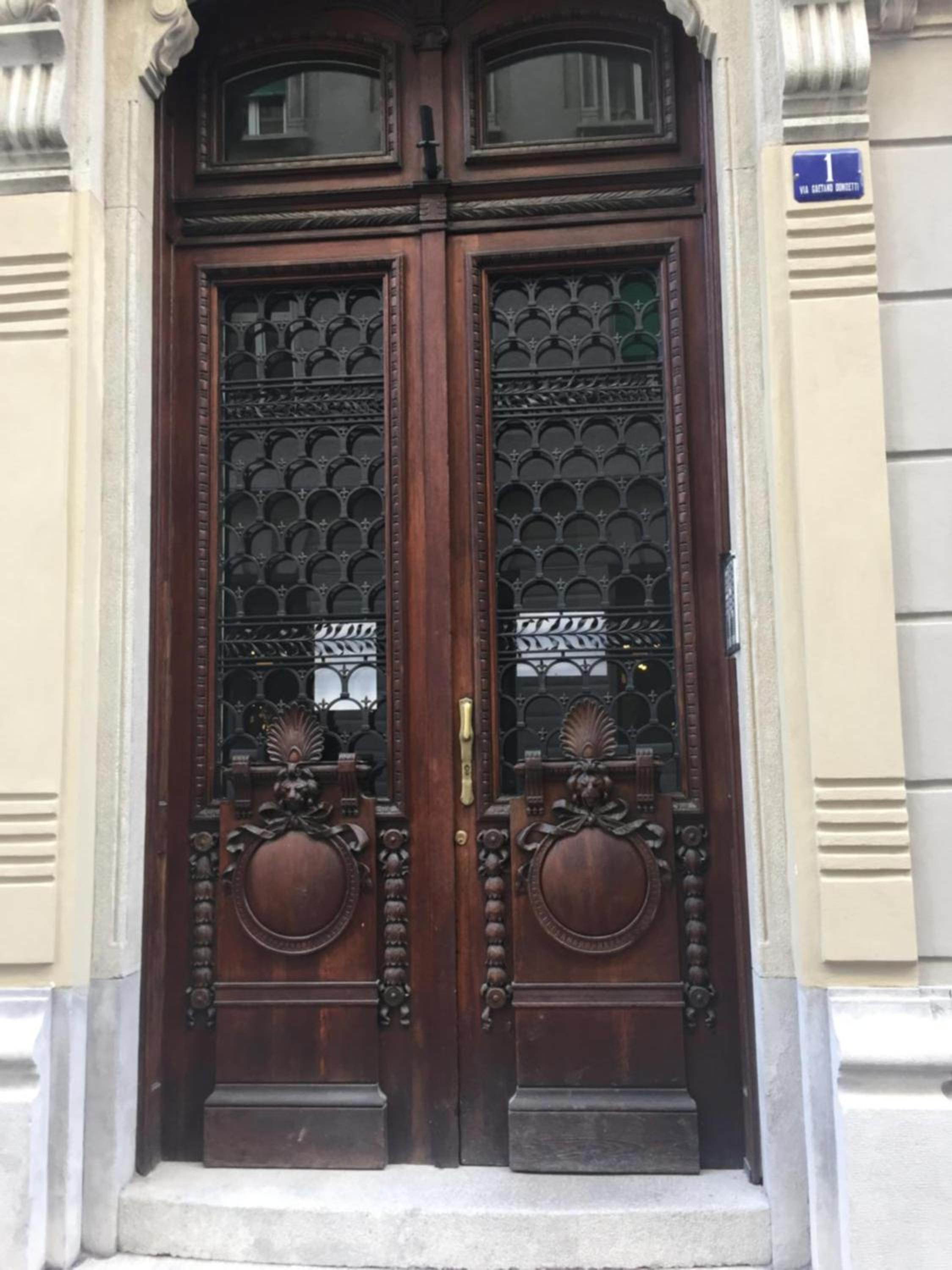 CASA 1903 view 2
